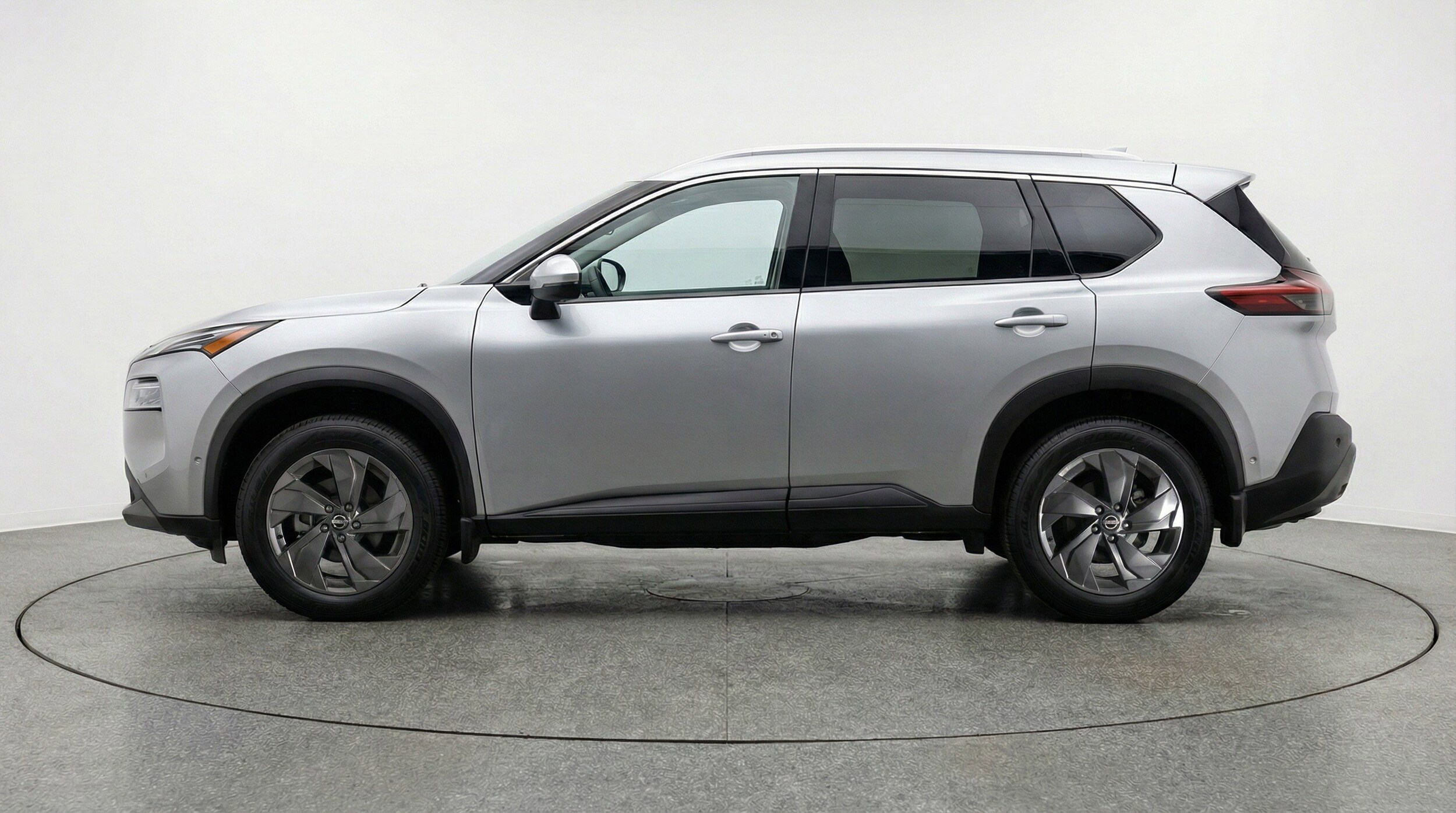 Thumbnail: 2025 Nissan Rogue - 5