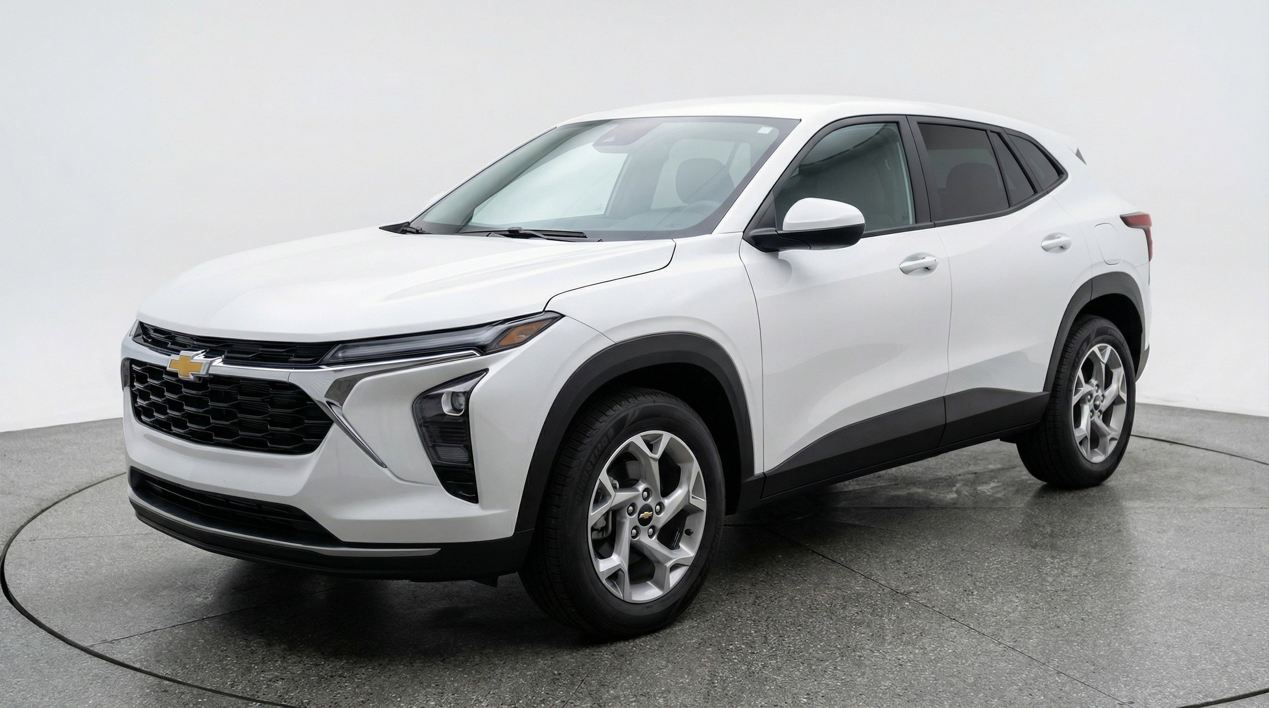 Thumbnail: 2025 Chevrolet Trax - 3