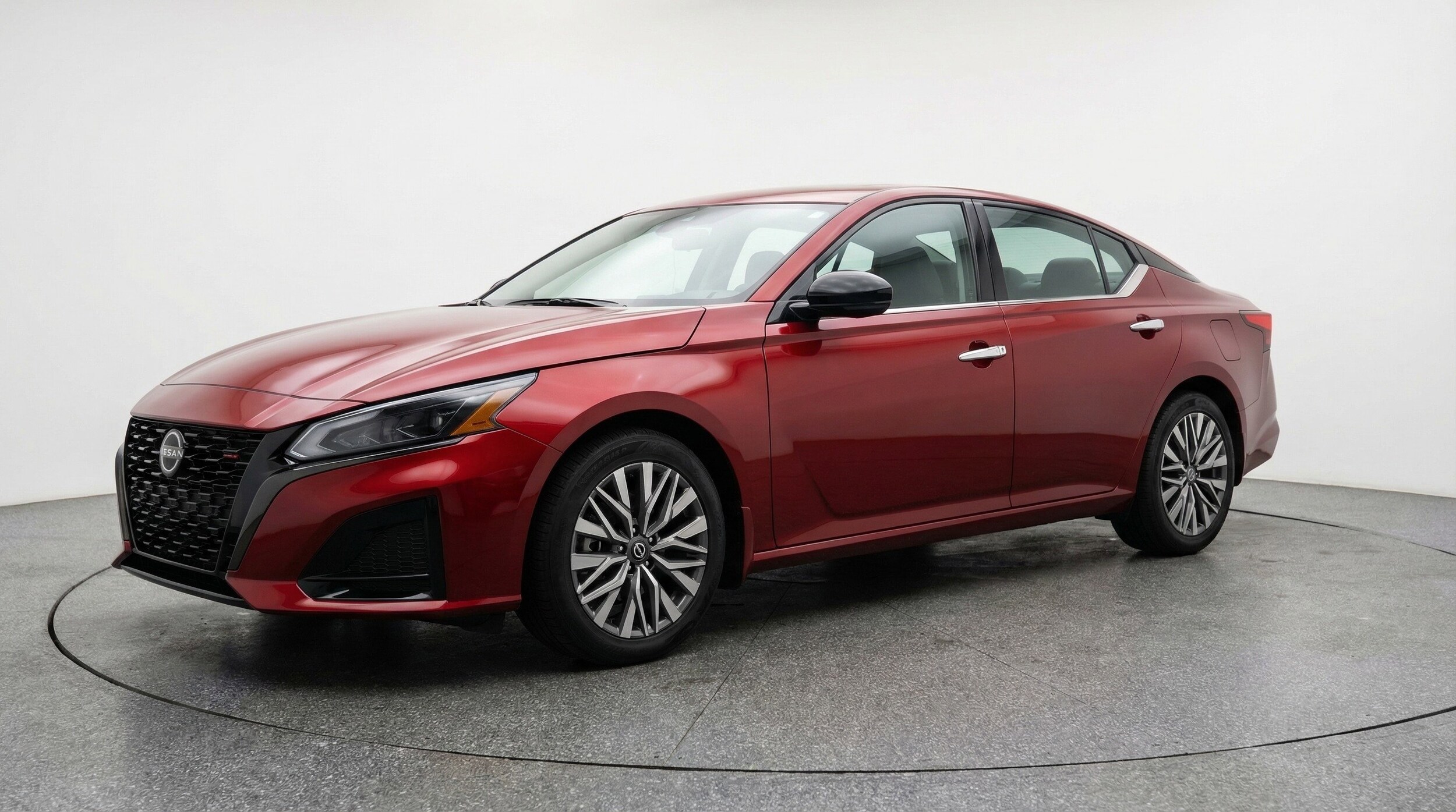 Thumbnail: 2025 Nissan Altima - 3