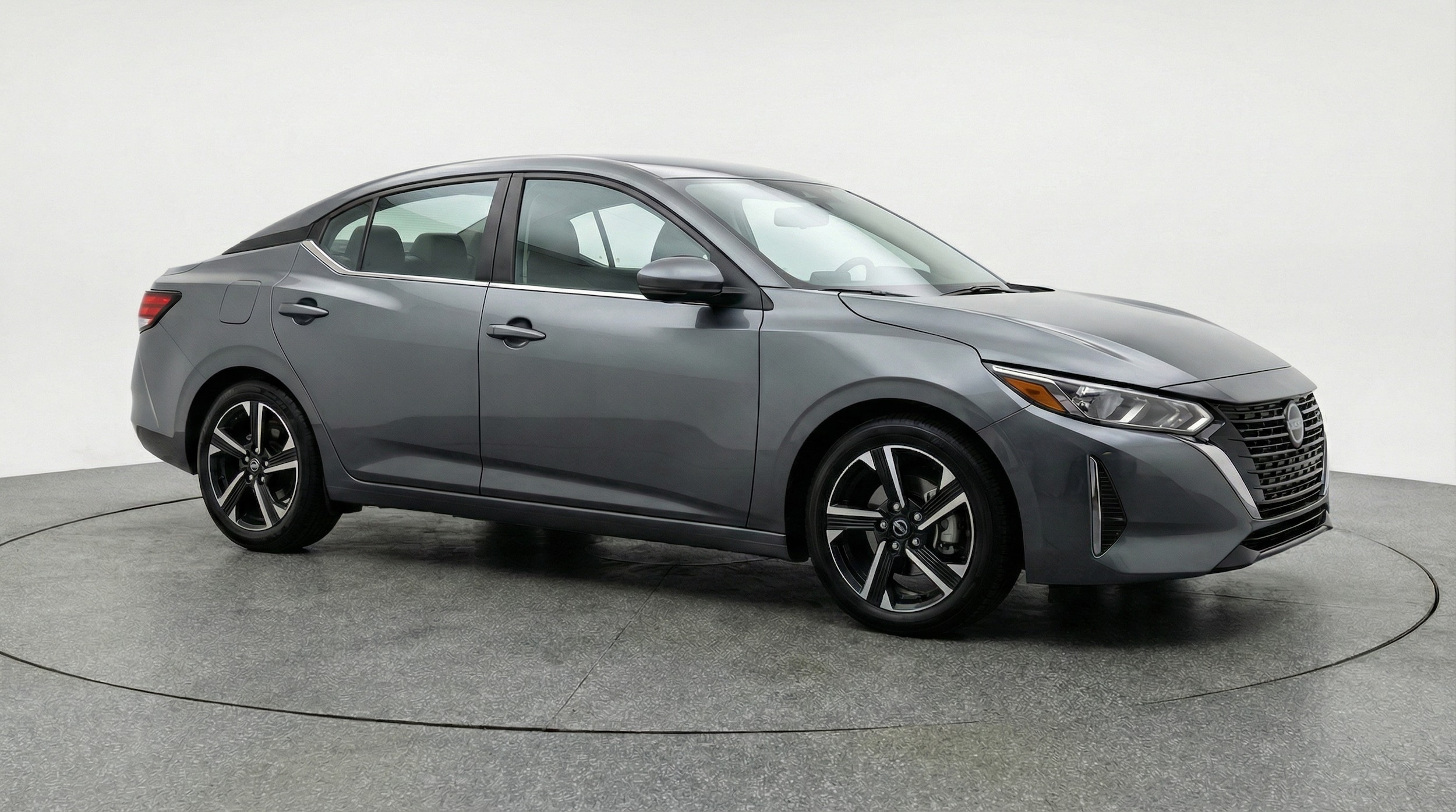 Thumbnail: 2025 Nissan Sentra - 1