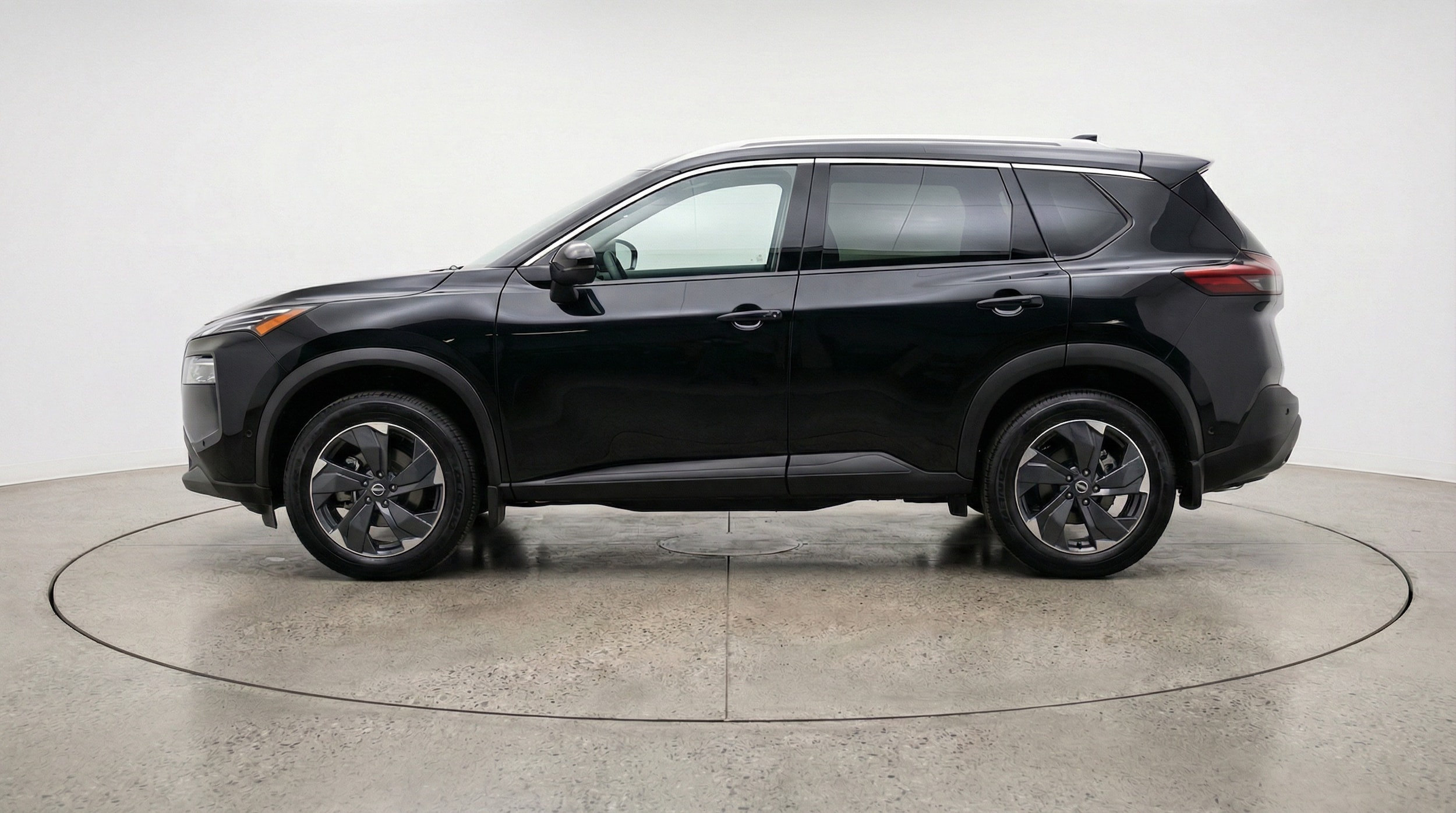 Thumbnail: 2025 Nissan Rogue - 4