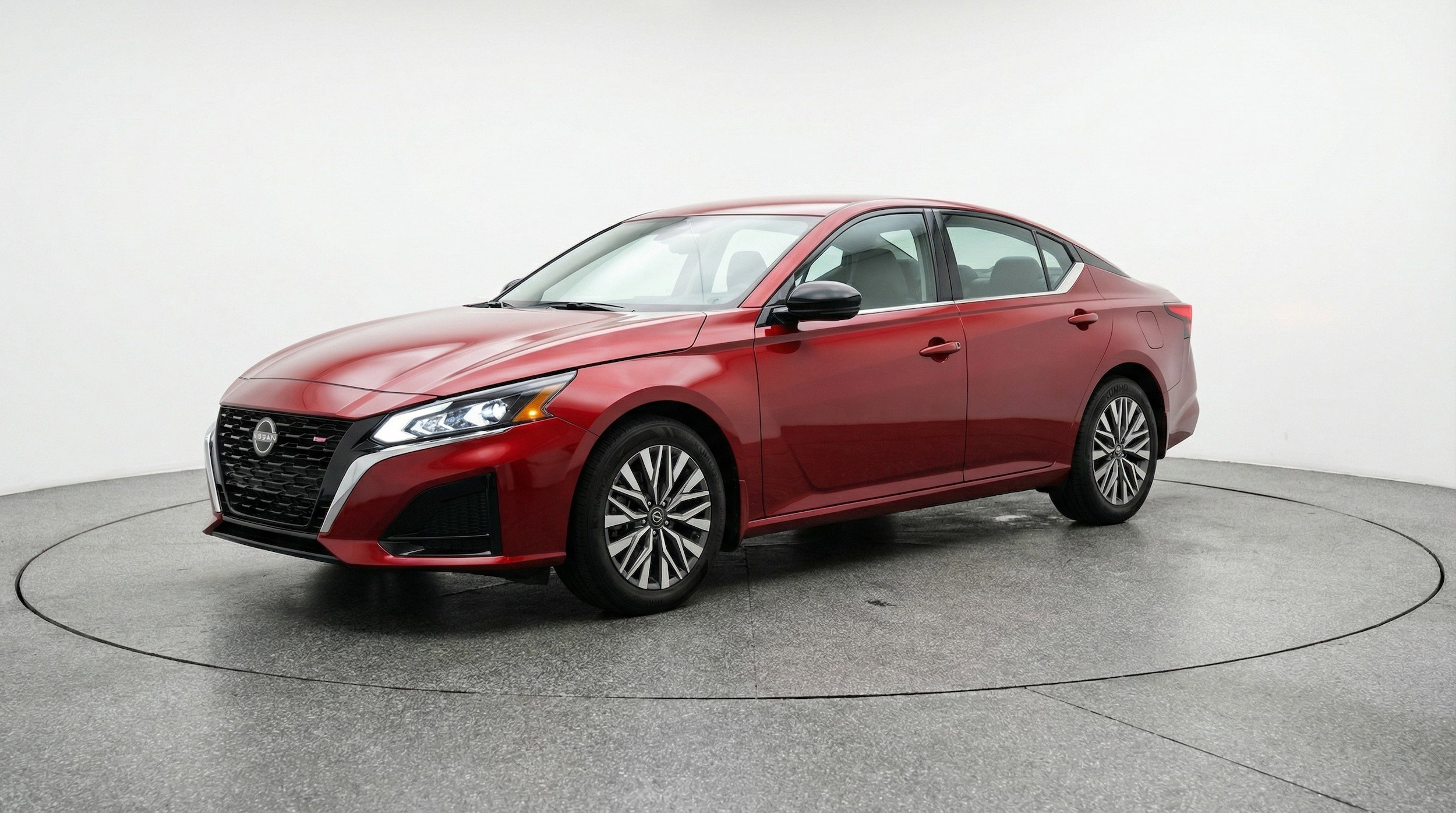 Thumbnail: 2025 Nissan Altima - 3