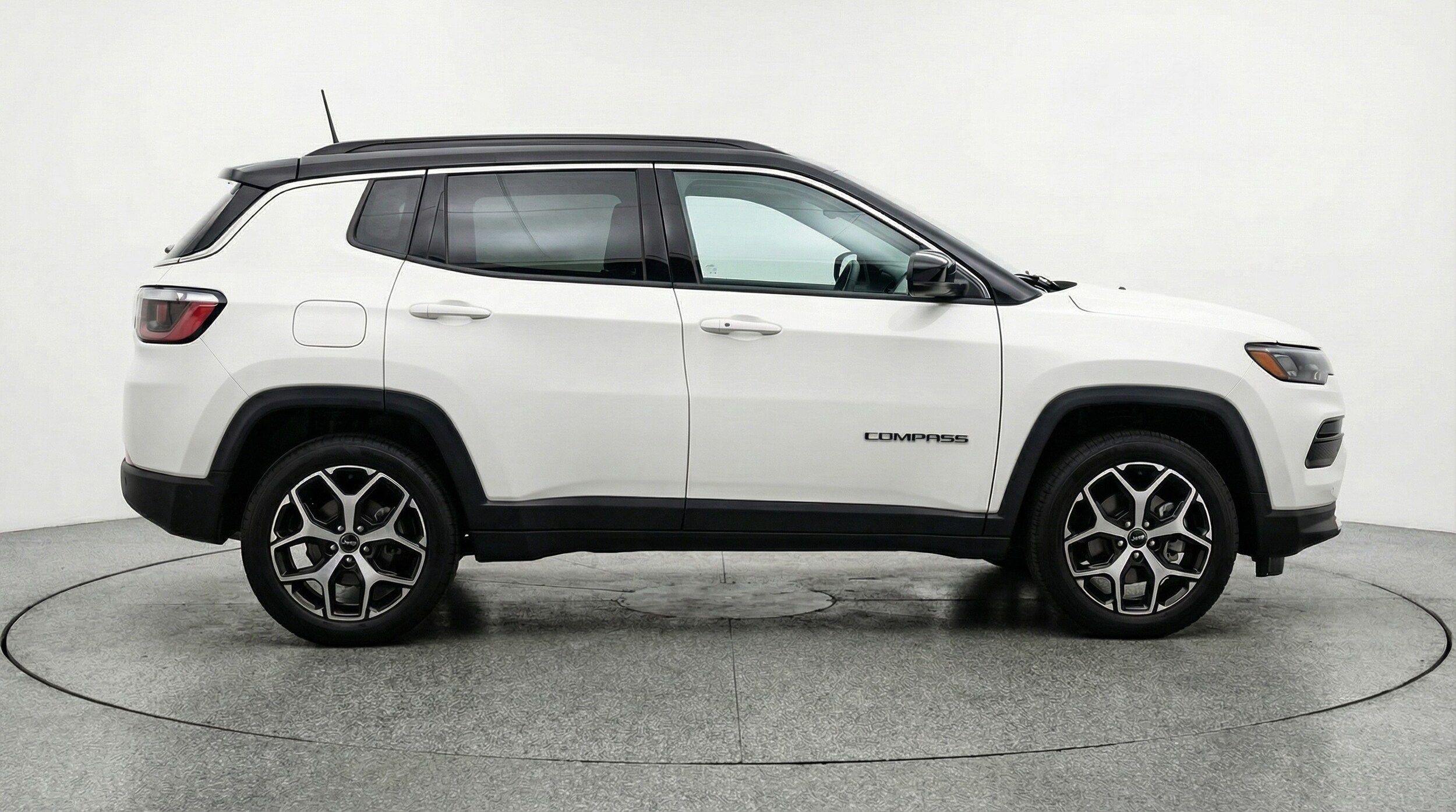Thumbnail: 2025 Jeep Compass - 8