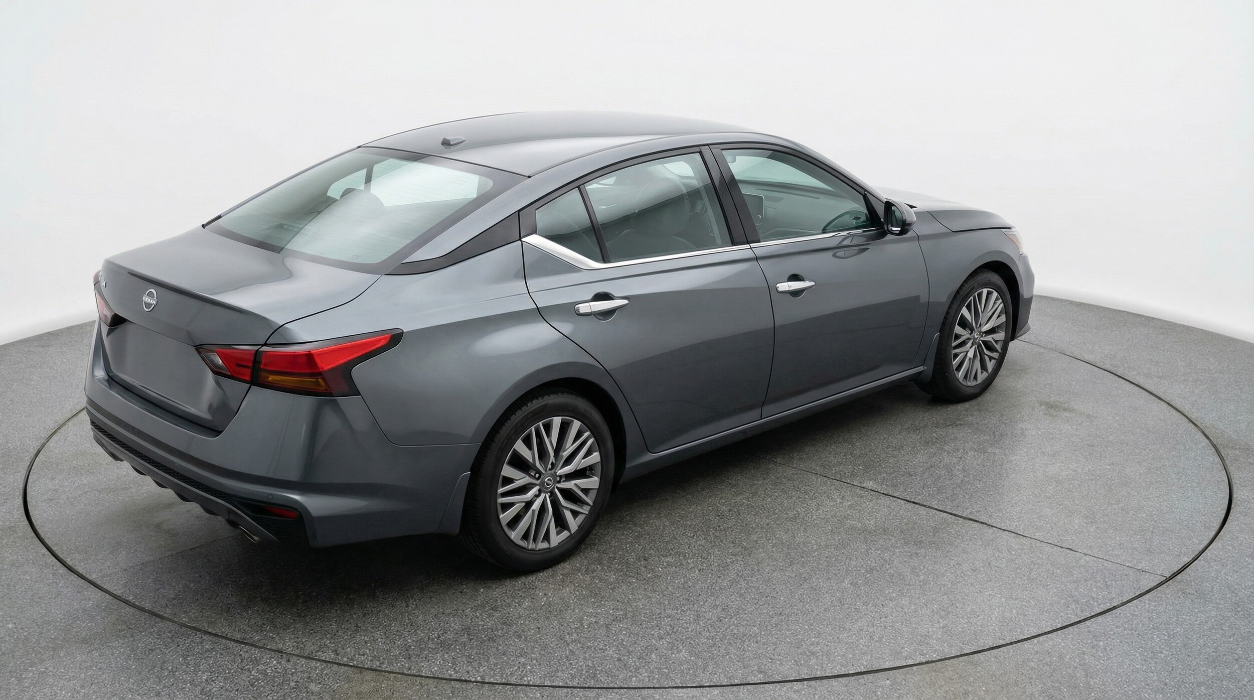 Thumbnail: 2025 Nissan Altima - 7