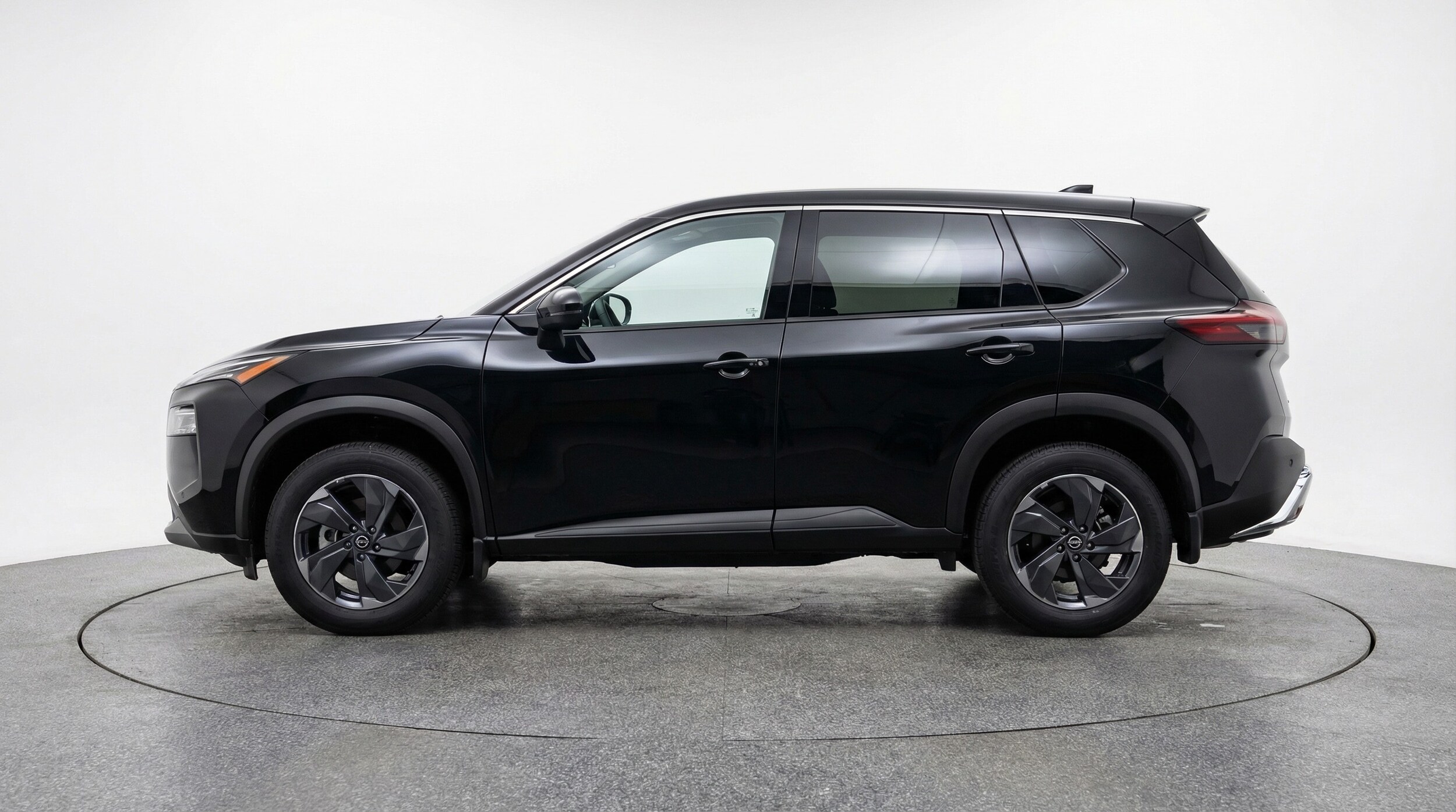 Thumbnail: 2025 Nissan Rogue - 4