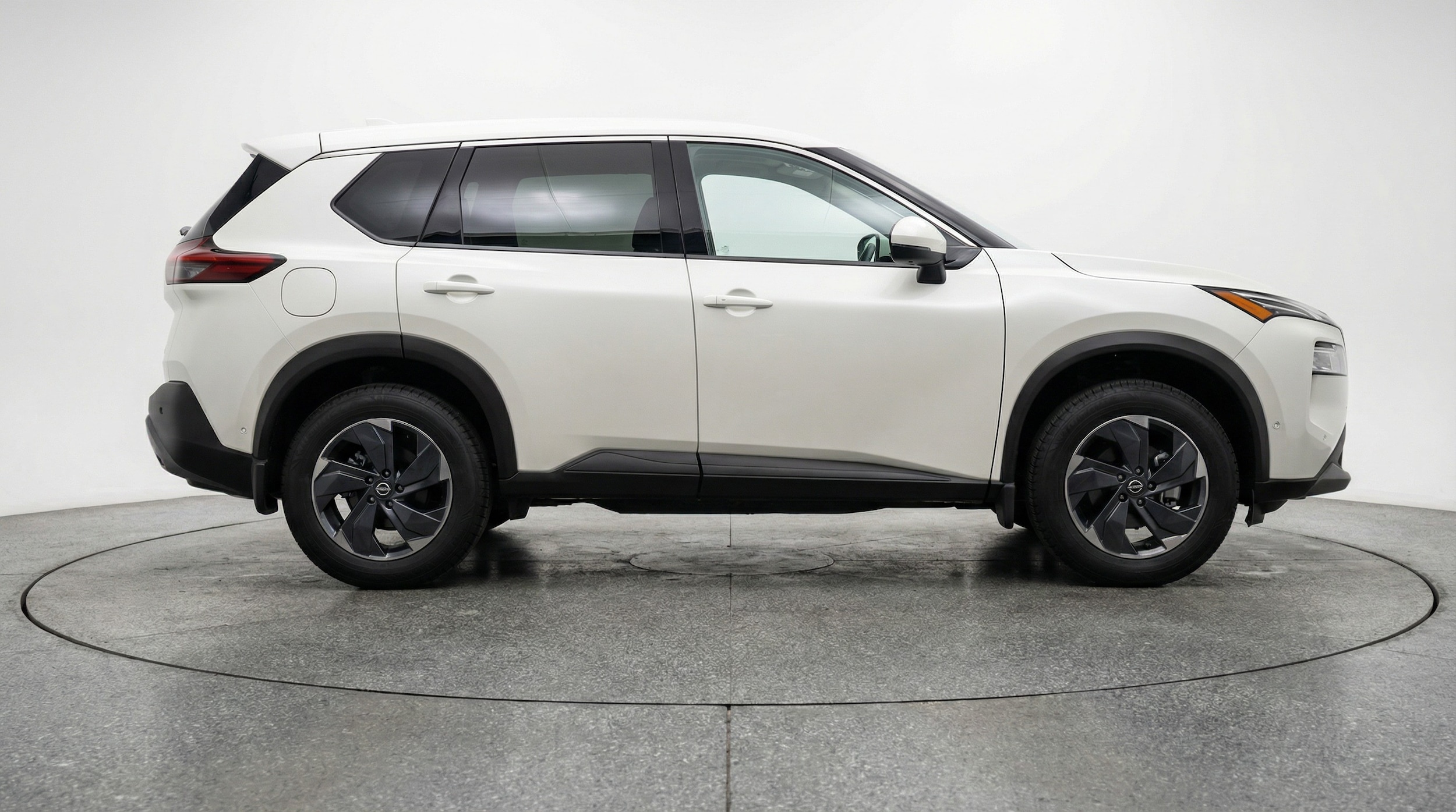 Thumbnail: 2025 Nissan Rogue - 8