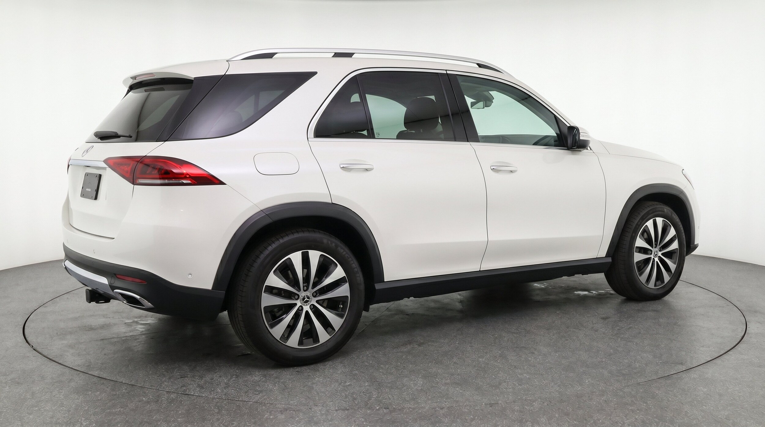 Thumbnail: 2026 Mercedes-Benz GLE - 9