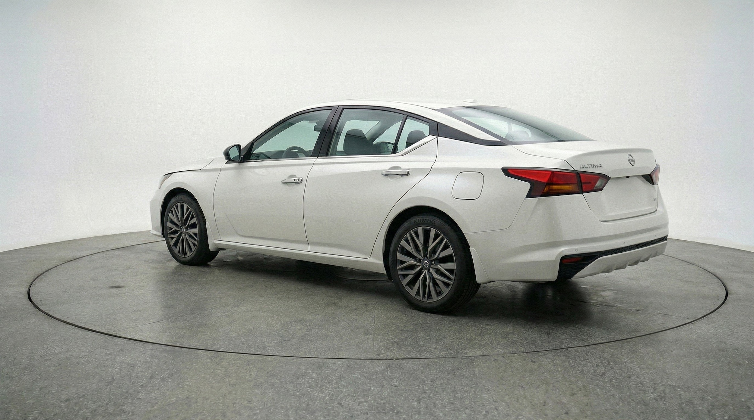 Thumbnail: 2025 Nissan Altima - 6