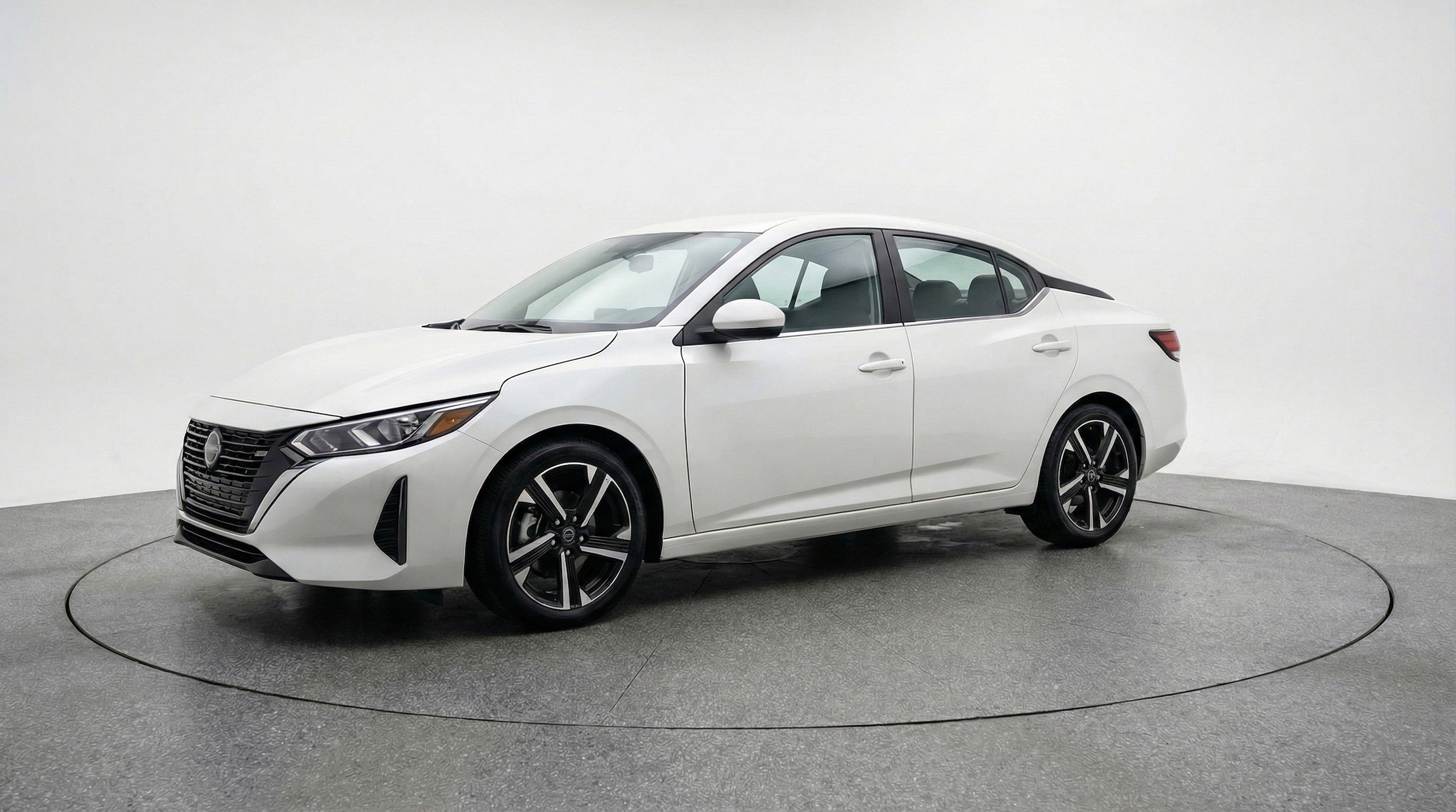 Thumbnail: 2025 Nissan Sentra - 3