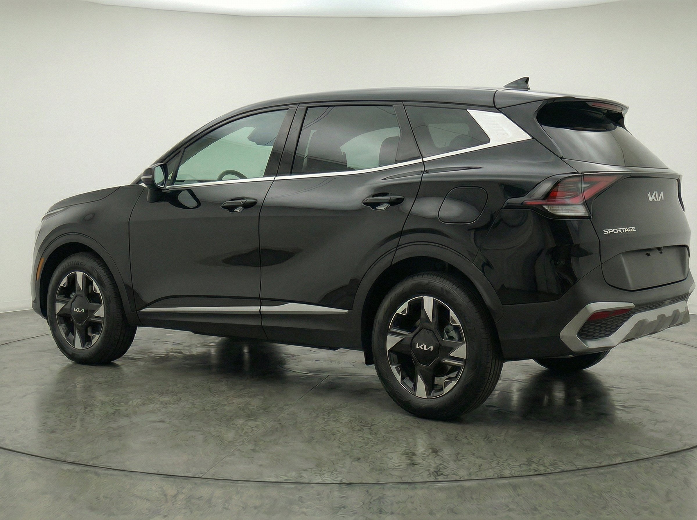 Thumbnail: 2026 Kia Sportage - 6