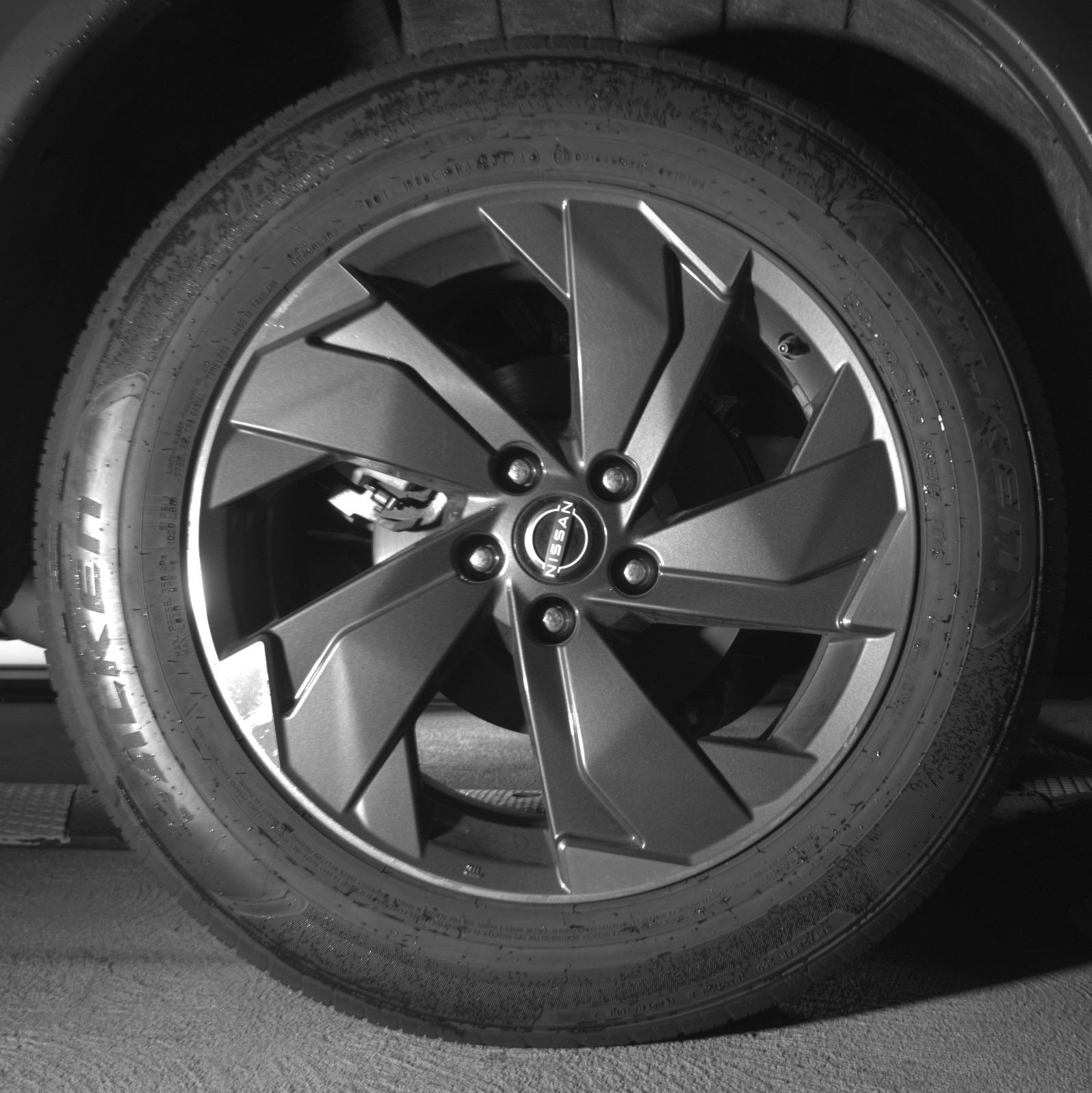 Thumbnail: 2025 Nissan Rogue - 15