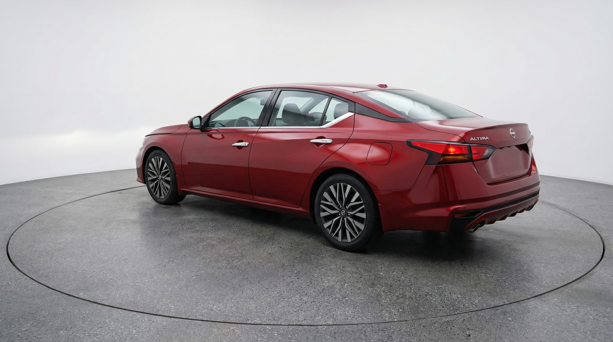 Thumbnail: 2025 Nissan Altima - 5