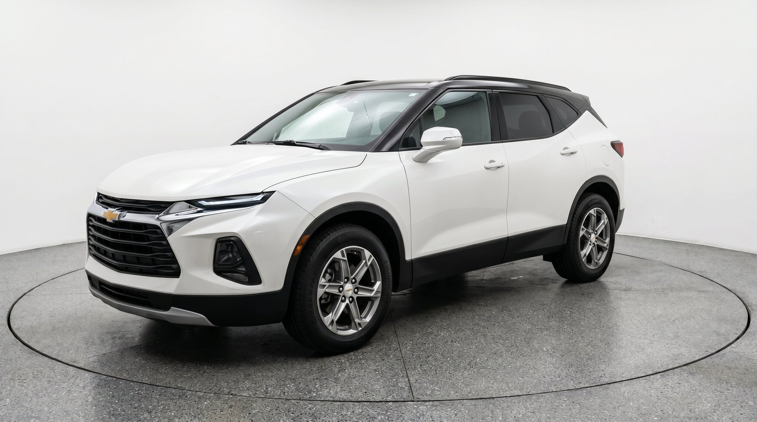 Thumbnail: 2026 Chevrolet Blazer - 3