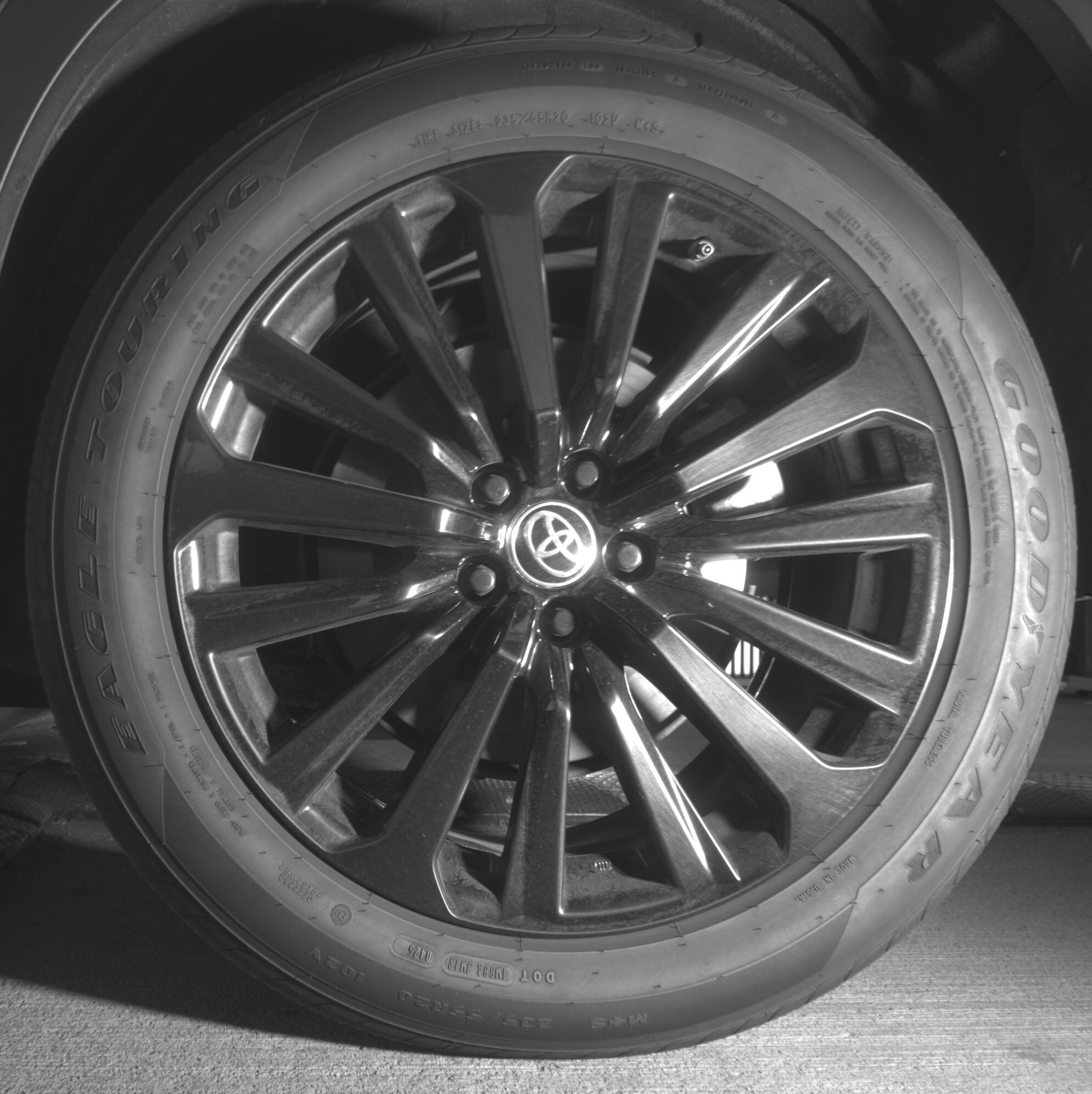 Thumbnail: 2025 Toyota Highlander - 11