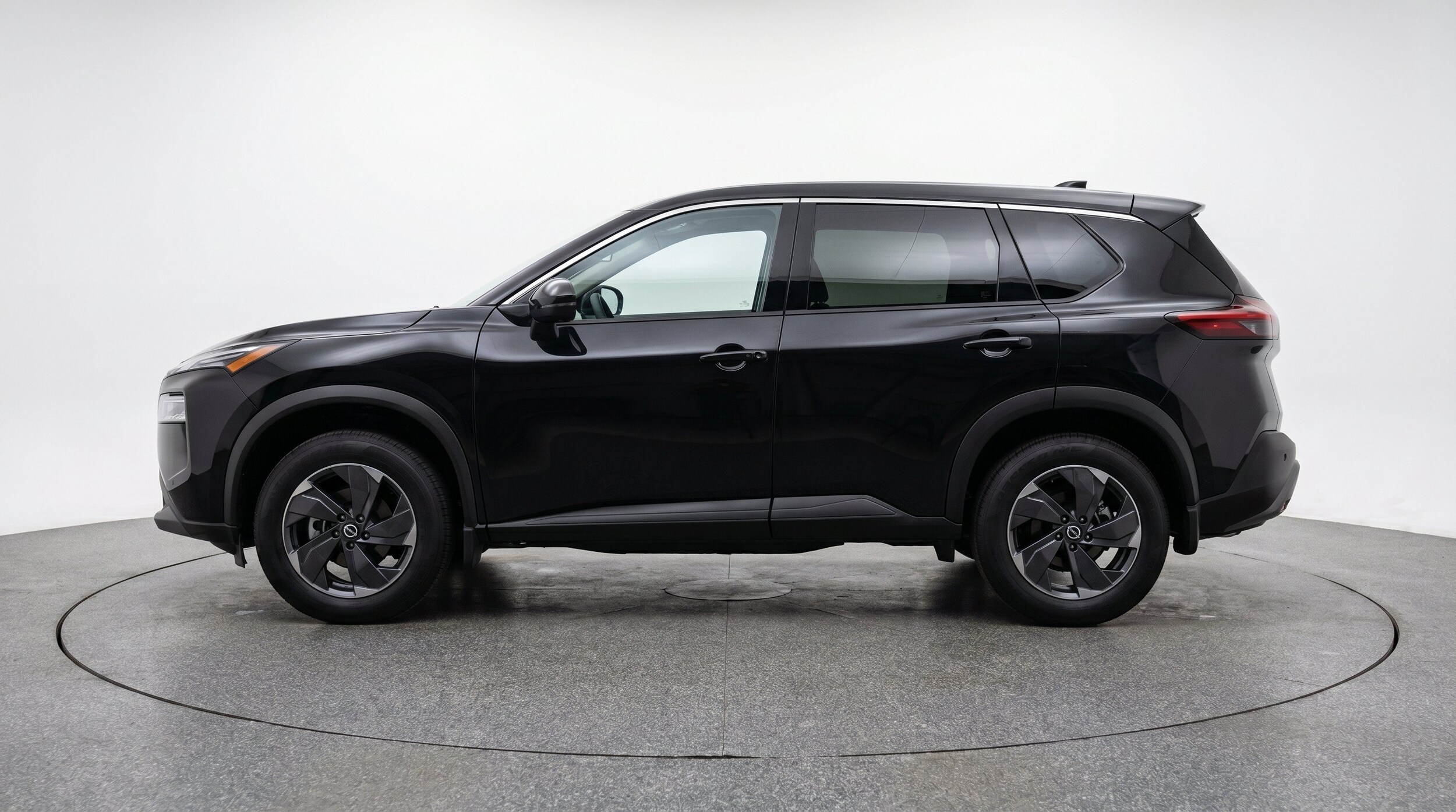 Thumbnail: 2025 Nissan Rogue - 5