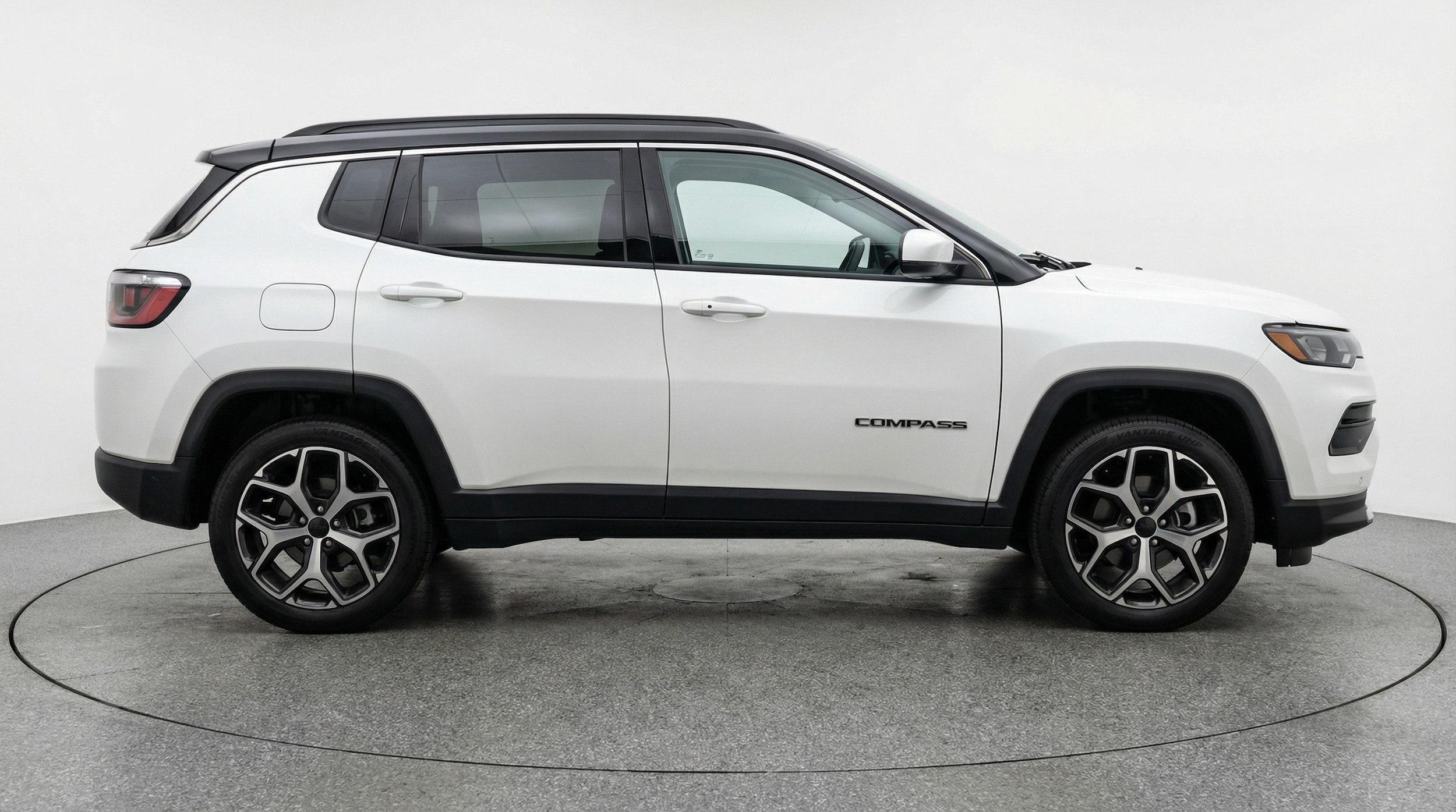 Thumbnail: 2025 Jeep Compass - 8