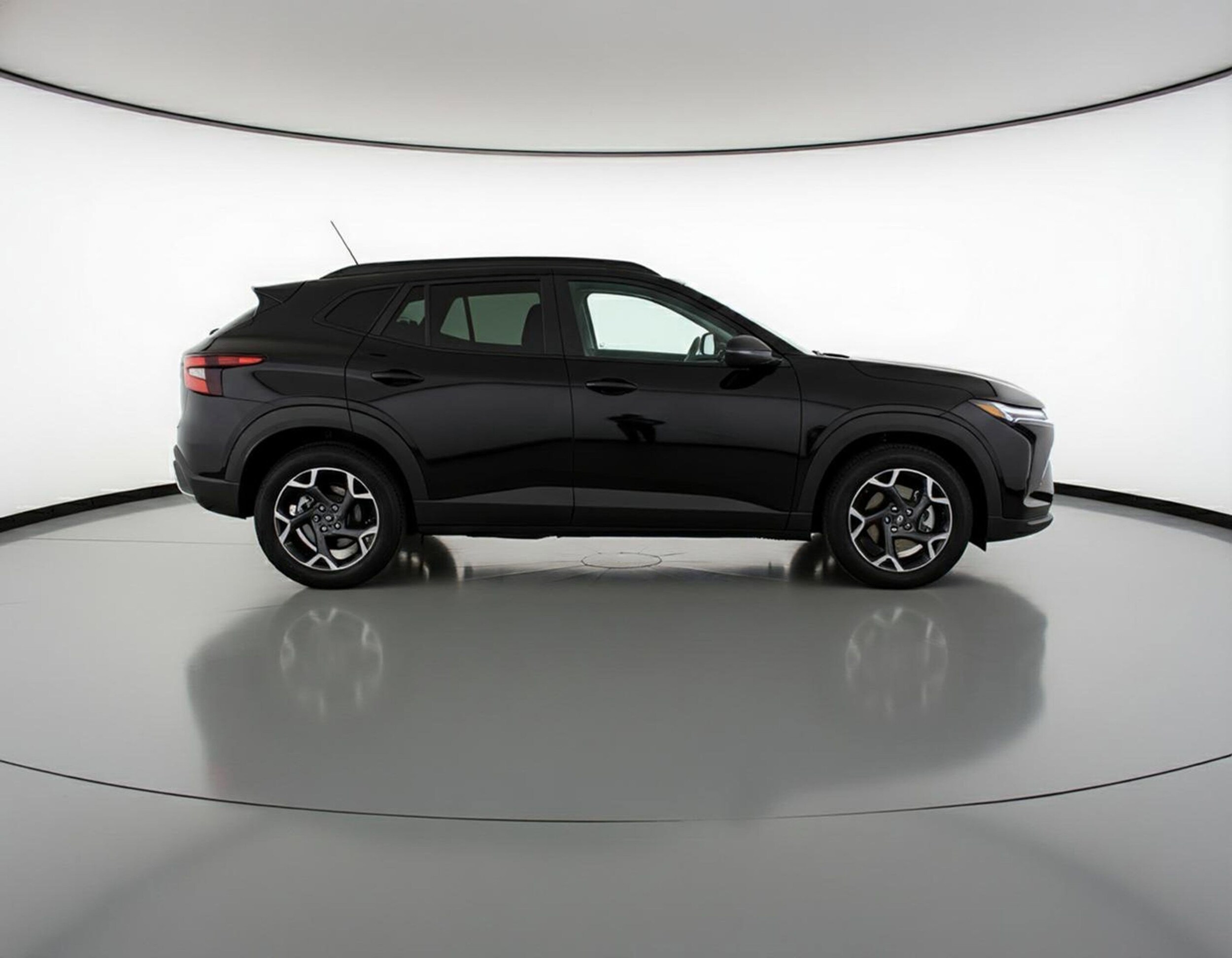 Thumbnail: 2025 Chevrolet Trax - 11