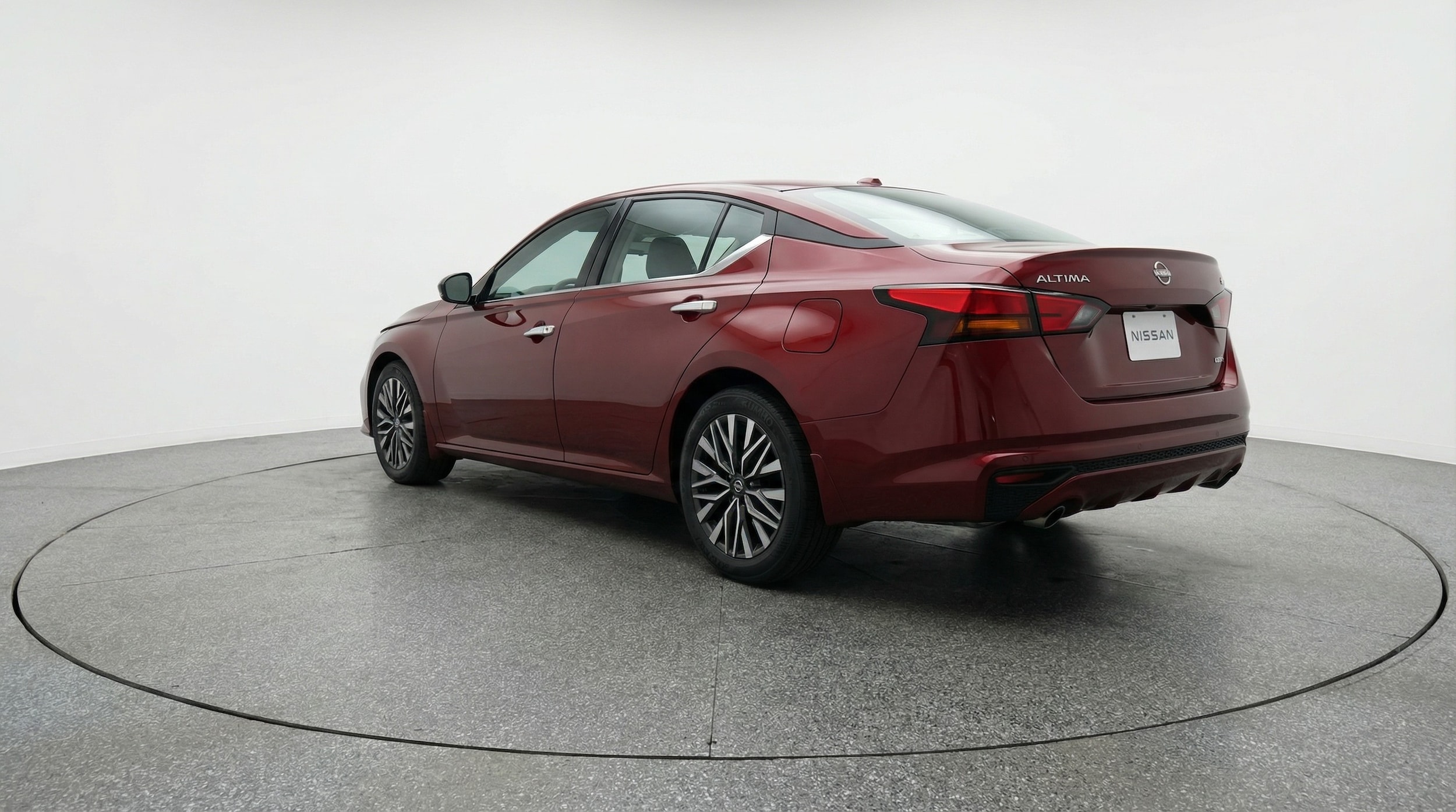 Thumbnail: 2025 Nissan Altima - 5