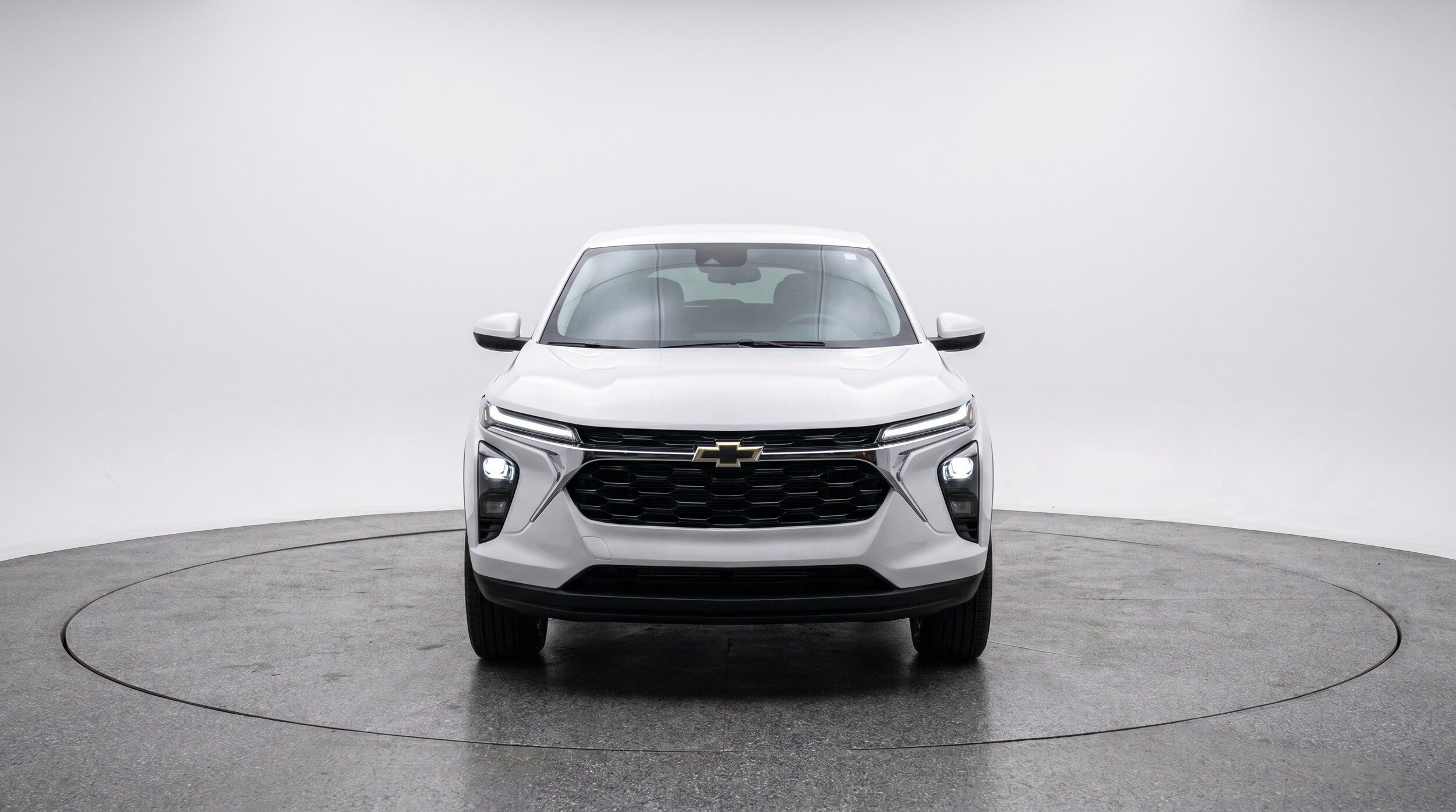 Thumbnail: 2025 Chevrolet Trax - 2