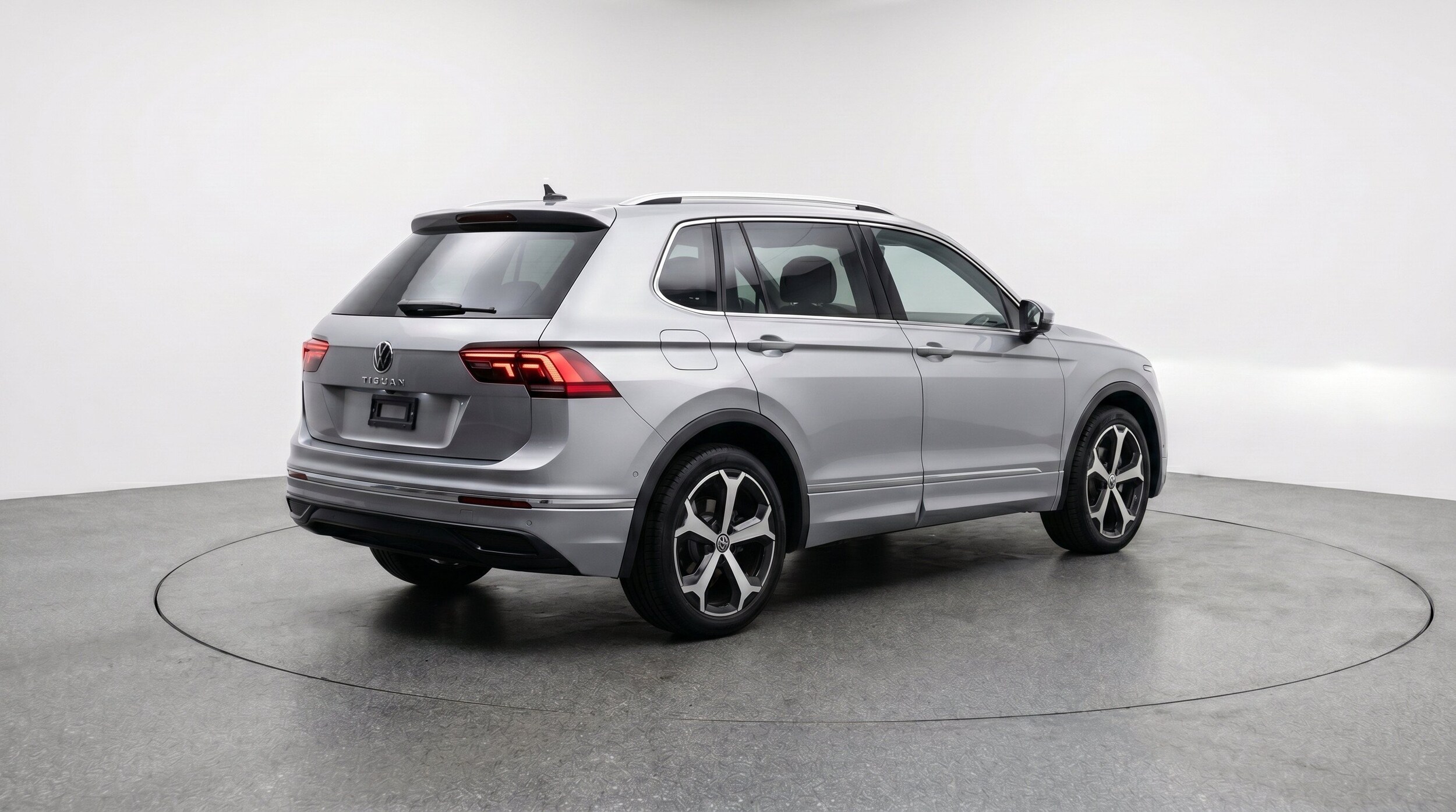 Thumbnail: 2026 Volkswagen Tiguan - 9