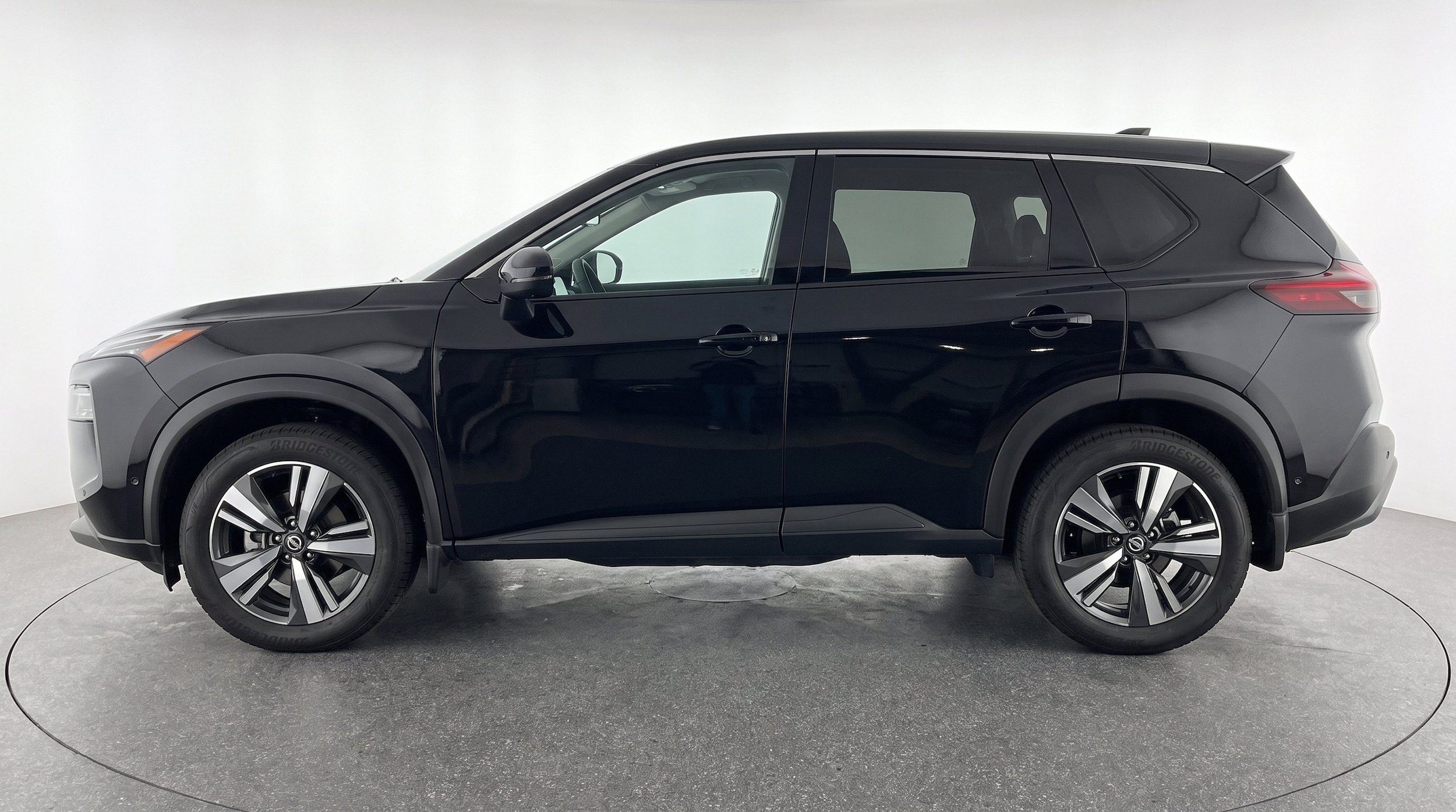 Thumbnail: 2026 Nissan Rogue - 5