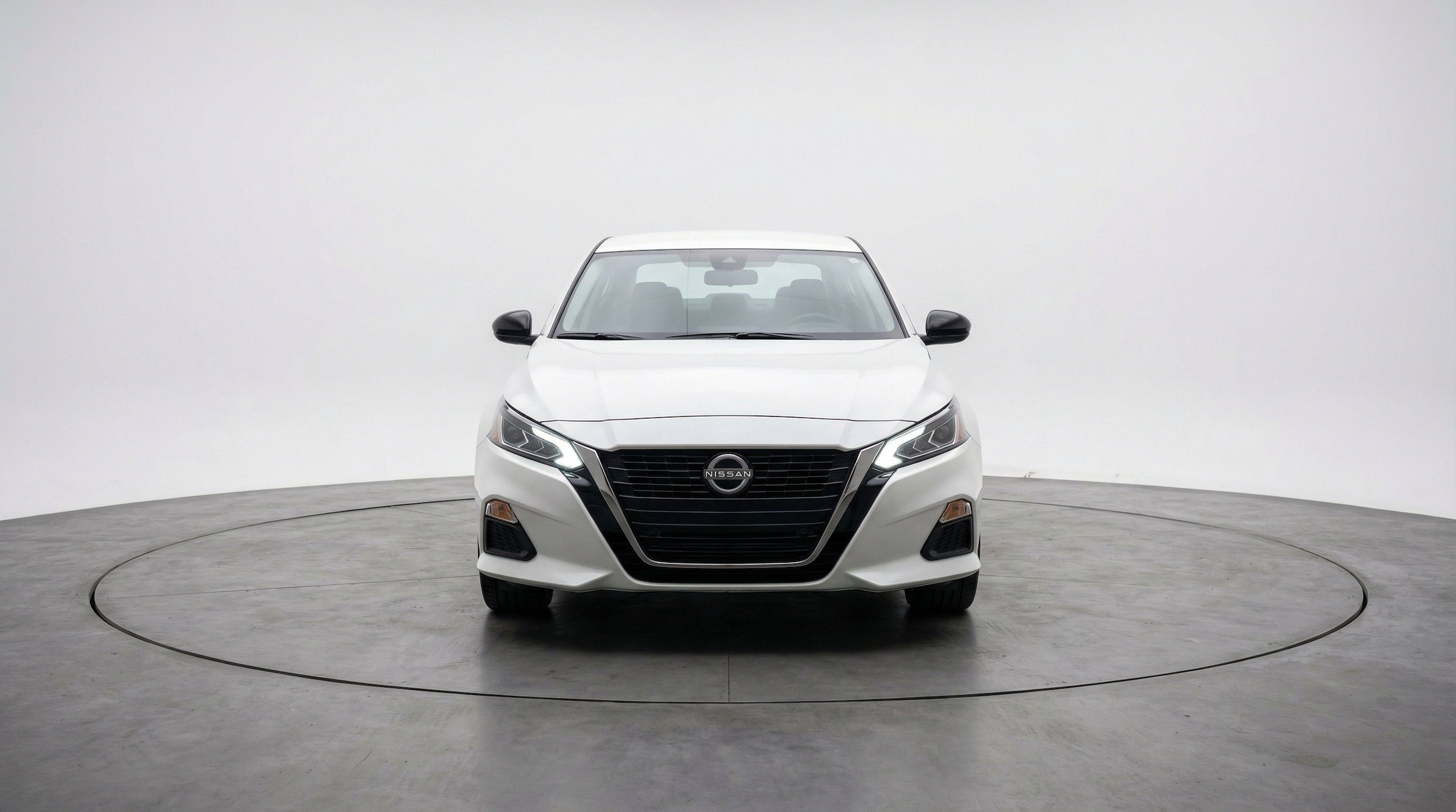 Thumbnail: 2025 Nissan Altima - 2