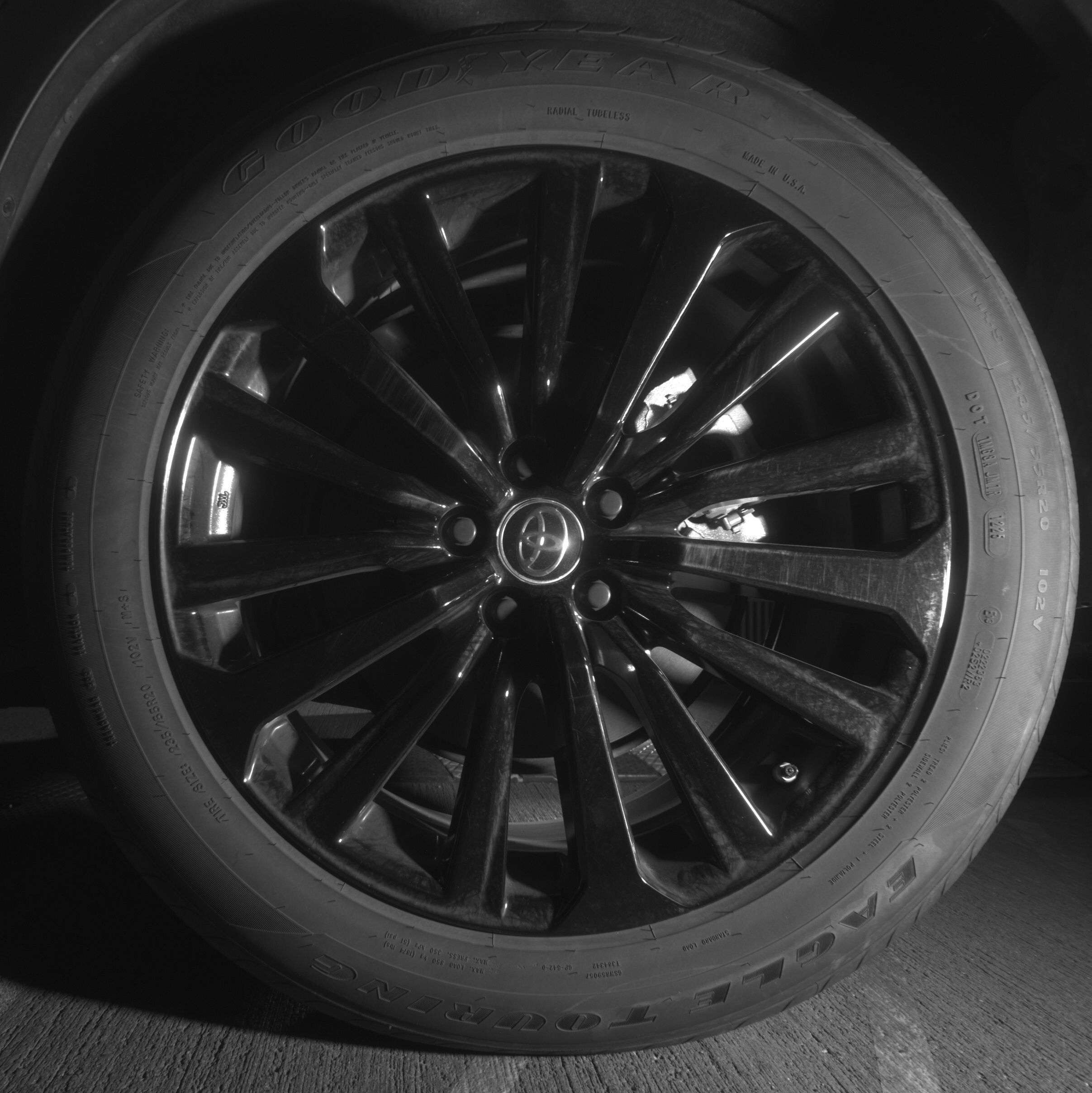 Thumbnail: 2025 Toyota Highlander - 11