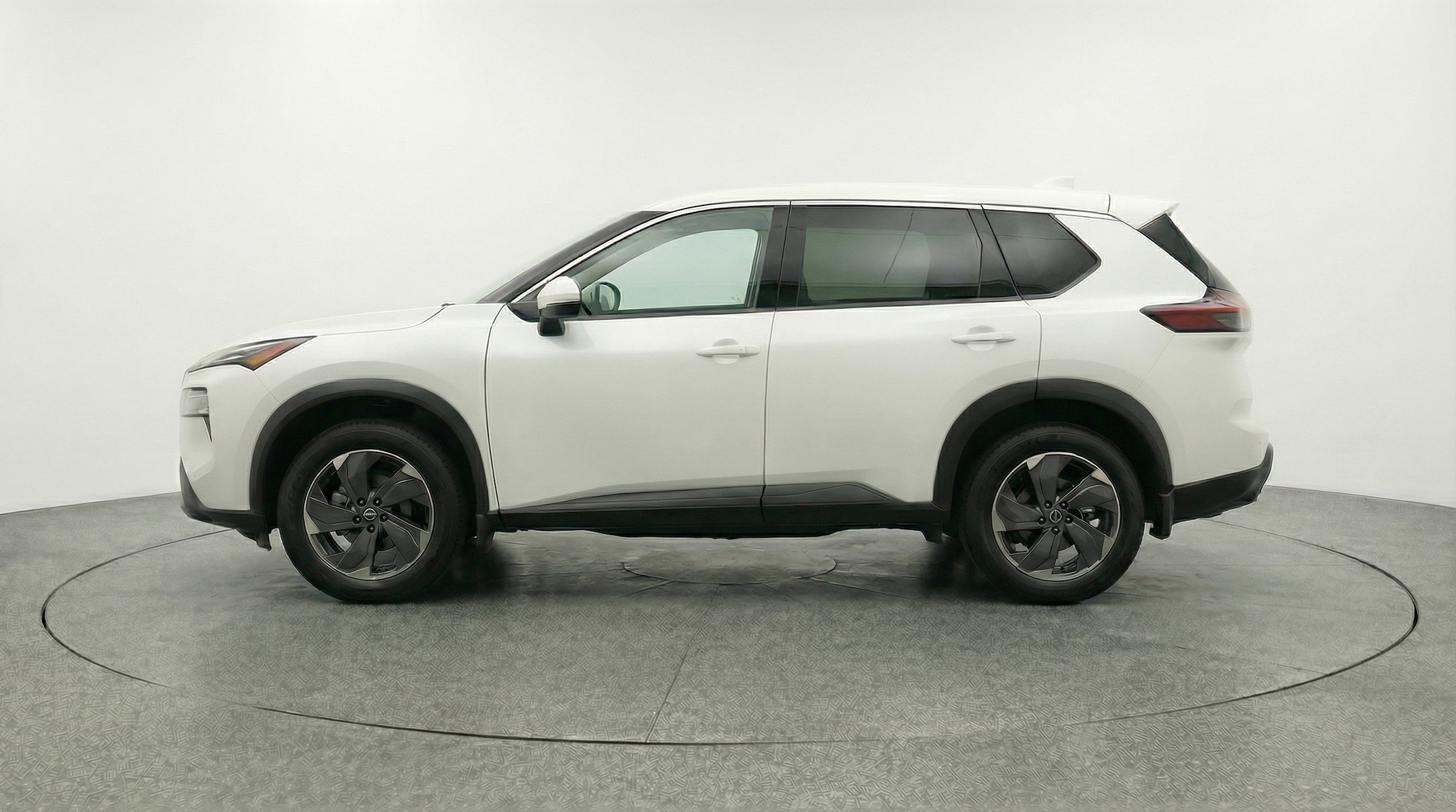 Thumbnail: 2025 Nissan Rogue - 5
