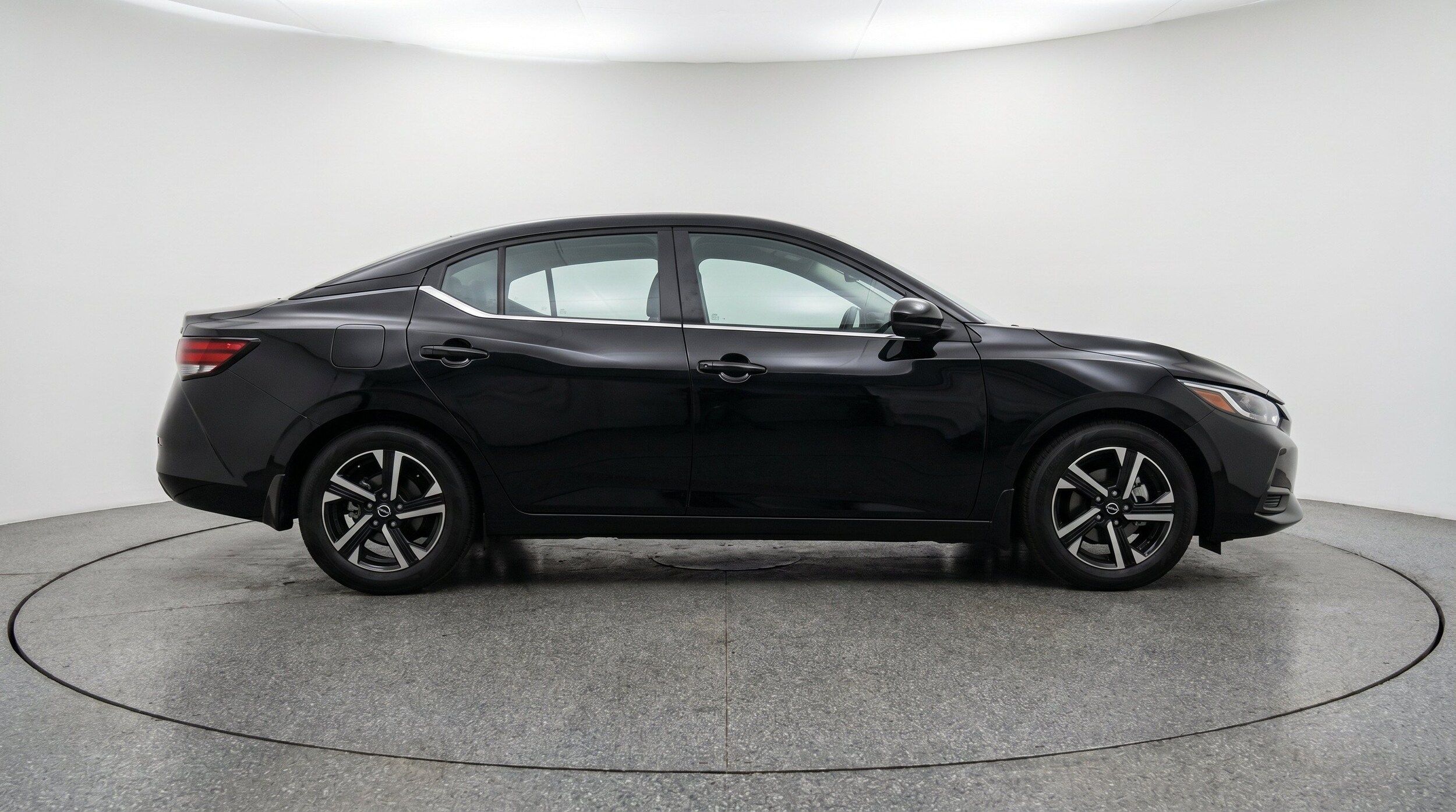Thumbnail: 2025 Nissan Sentra - 11