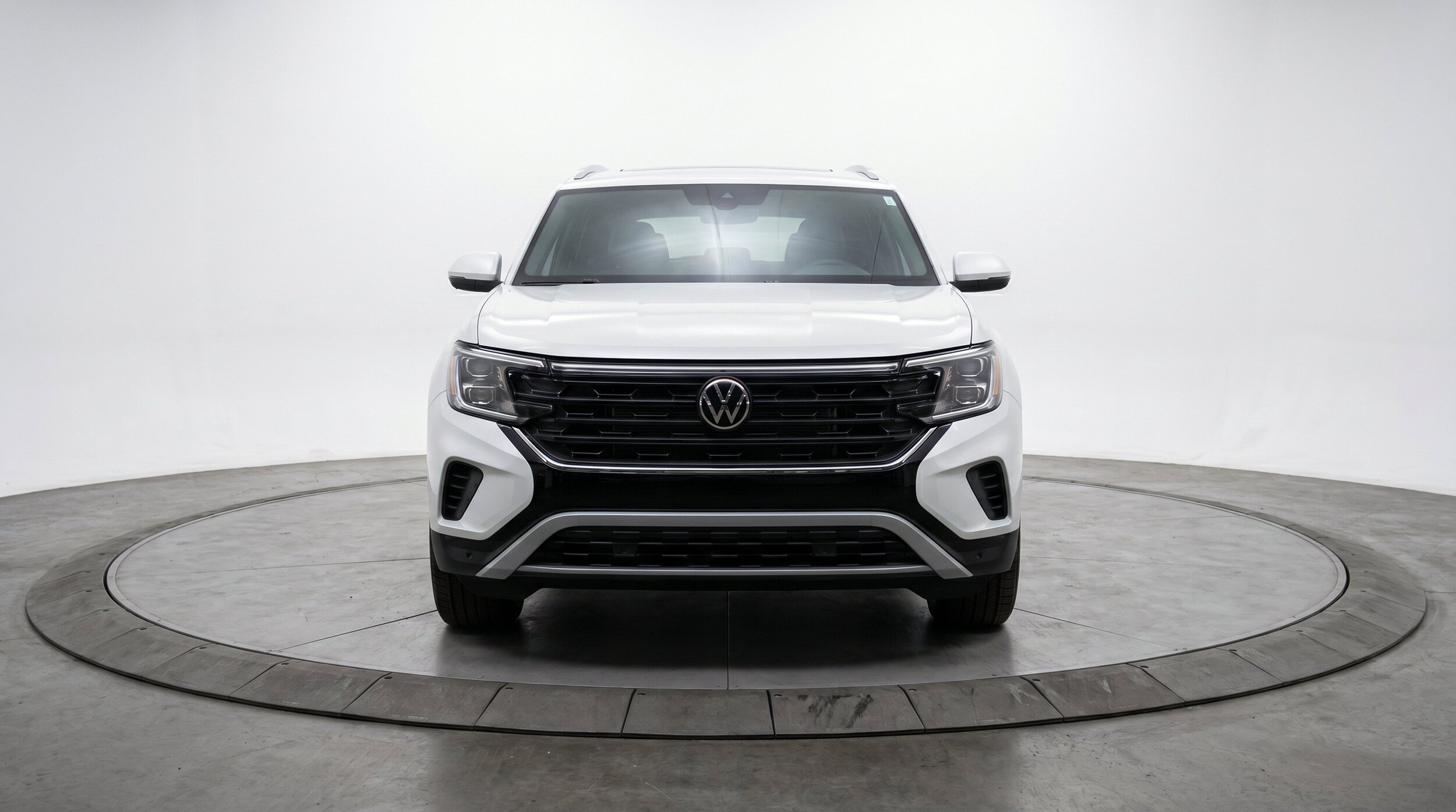 Thumbnail: 2026 Volkswagen Atlas - 2