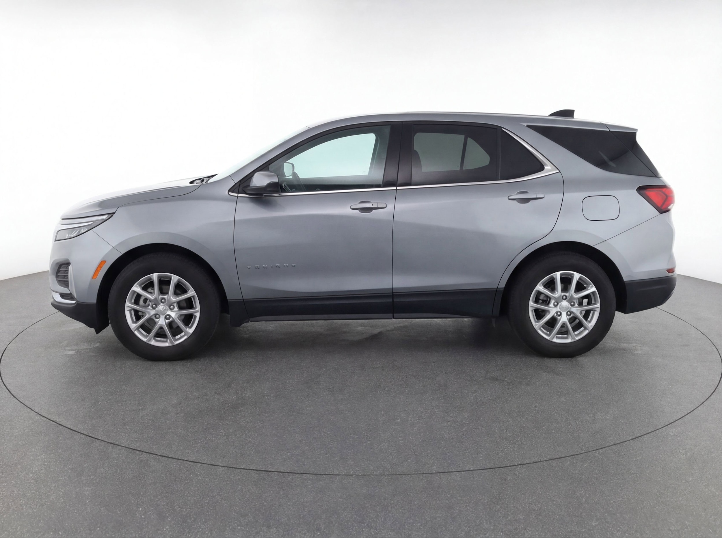 Thumbnail: 2024 Chevrolet Equinox - 5