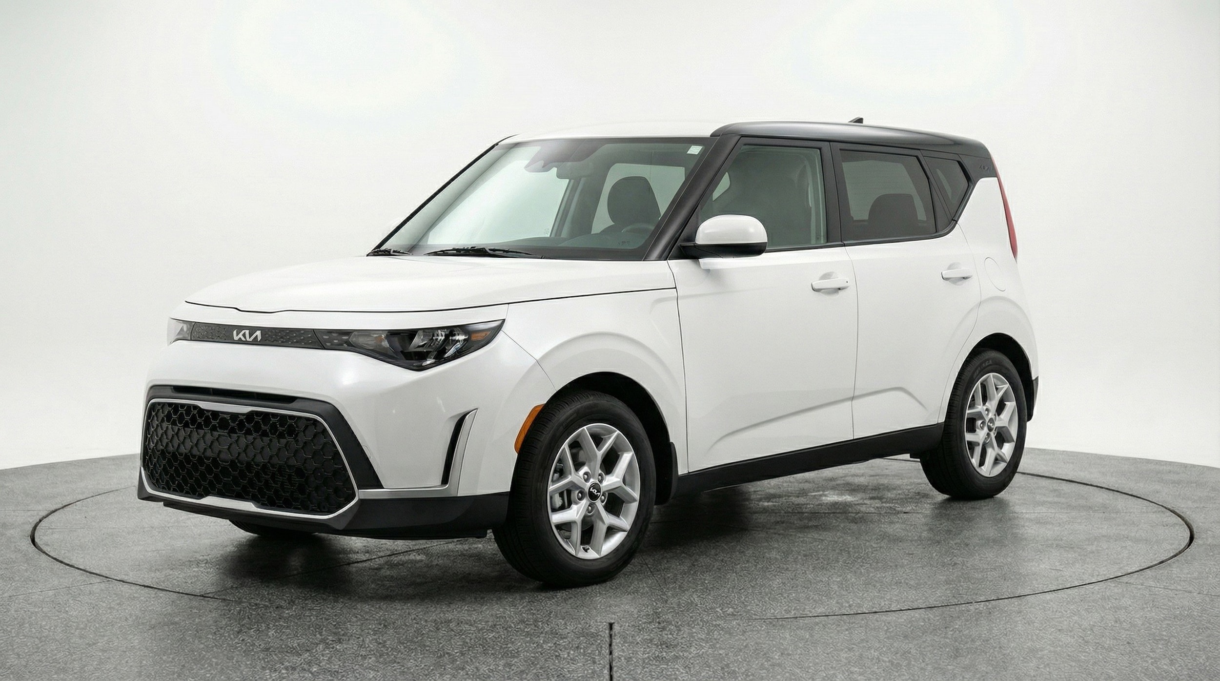 Thumbnail: 2025 Kia Soul - 3