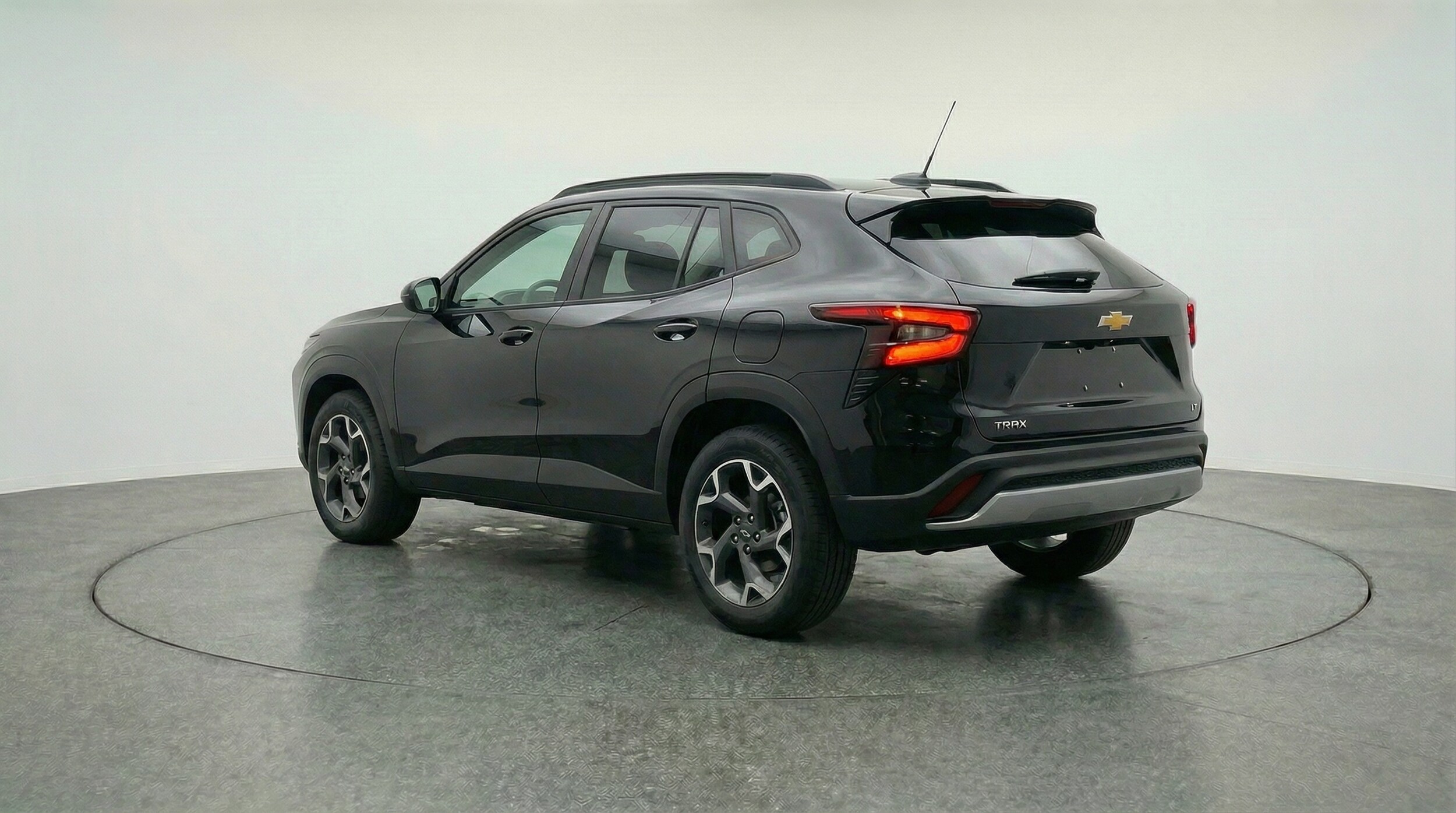 Thumbnail: 2025 Chevrolet Trax - 5