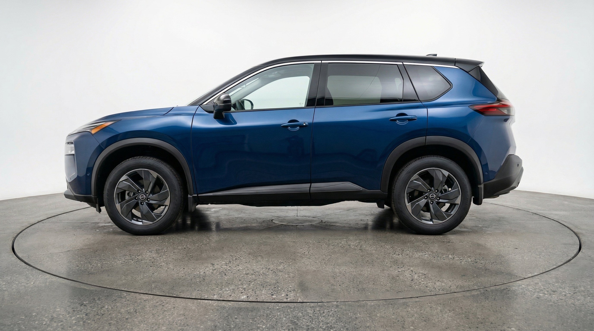 Thumbnail: 2026 Nissan Rogue - 5