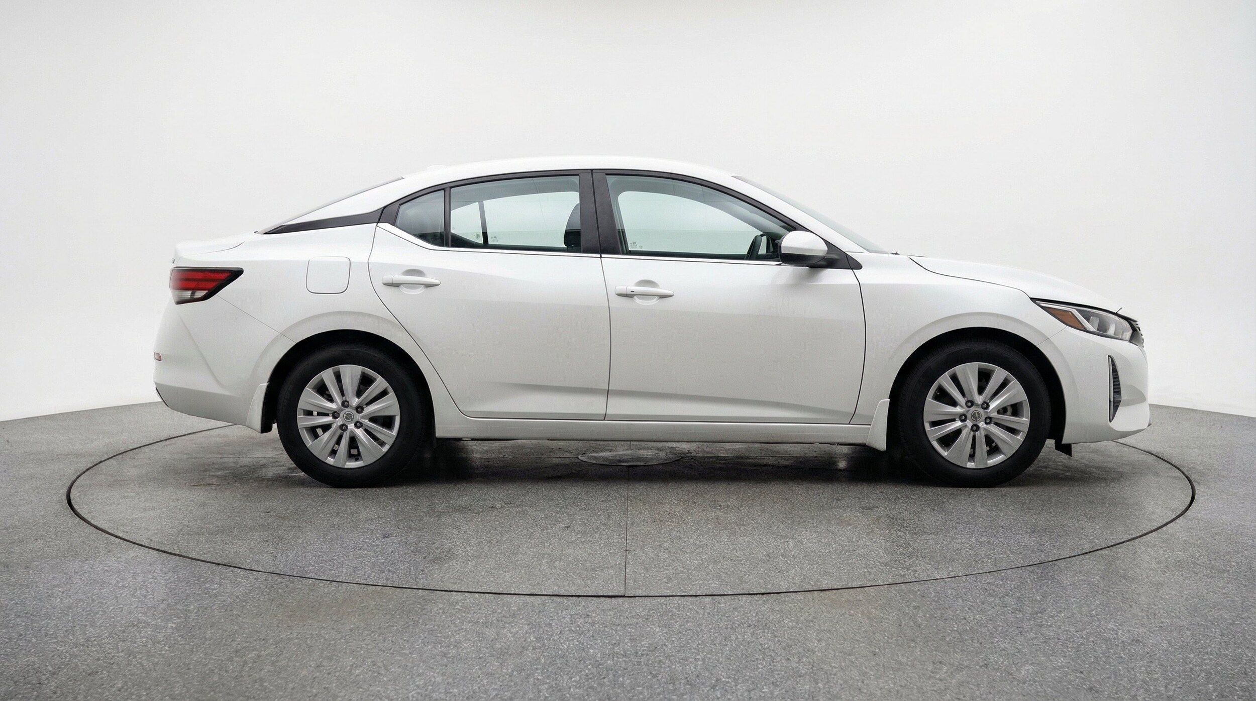 Thumbnail: 2025 Nissan Sentra - 11