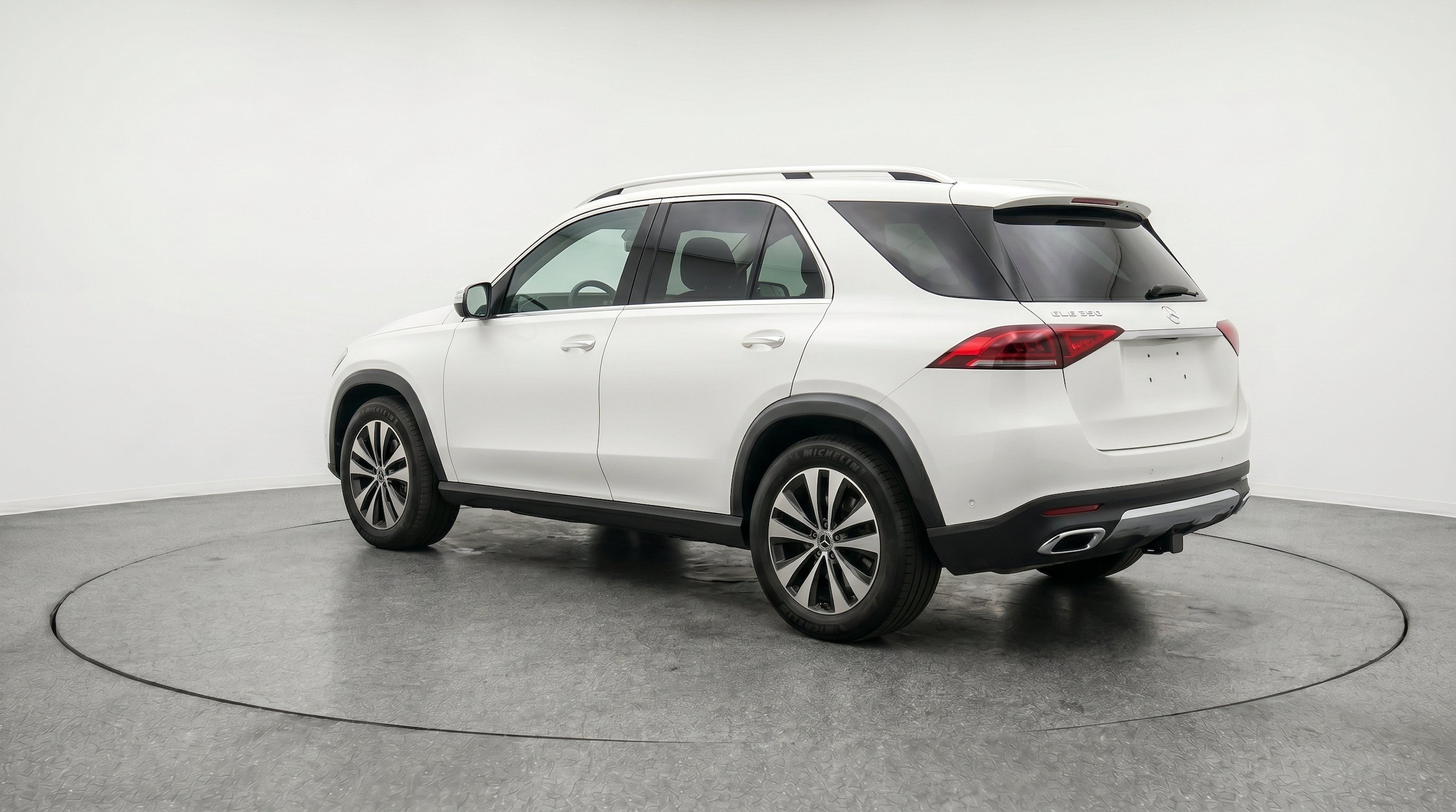 Thumbnail: 2026 Mercedes-Benz GLE - 6