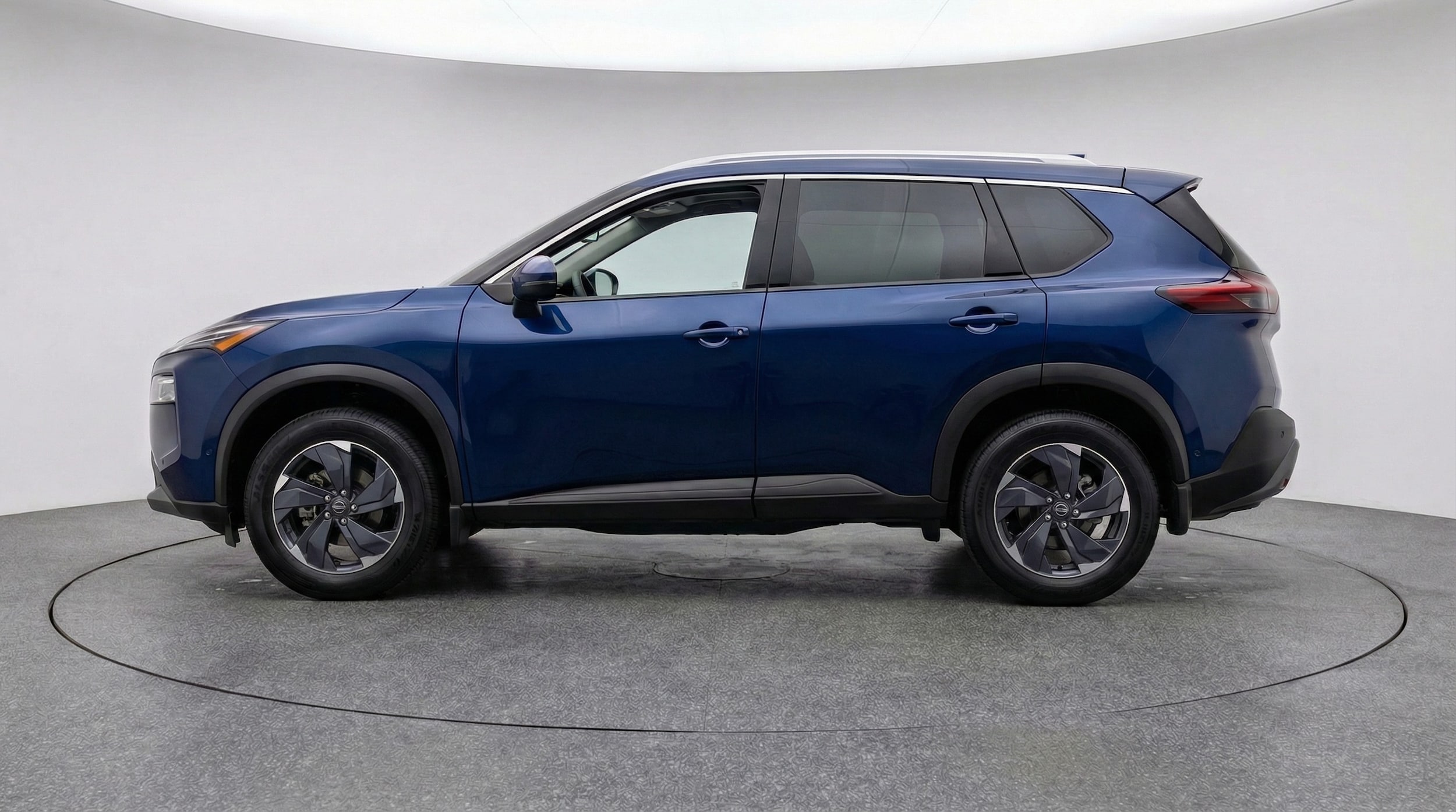 Thumbnail: 2025 Nissan Rogue - 4