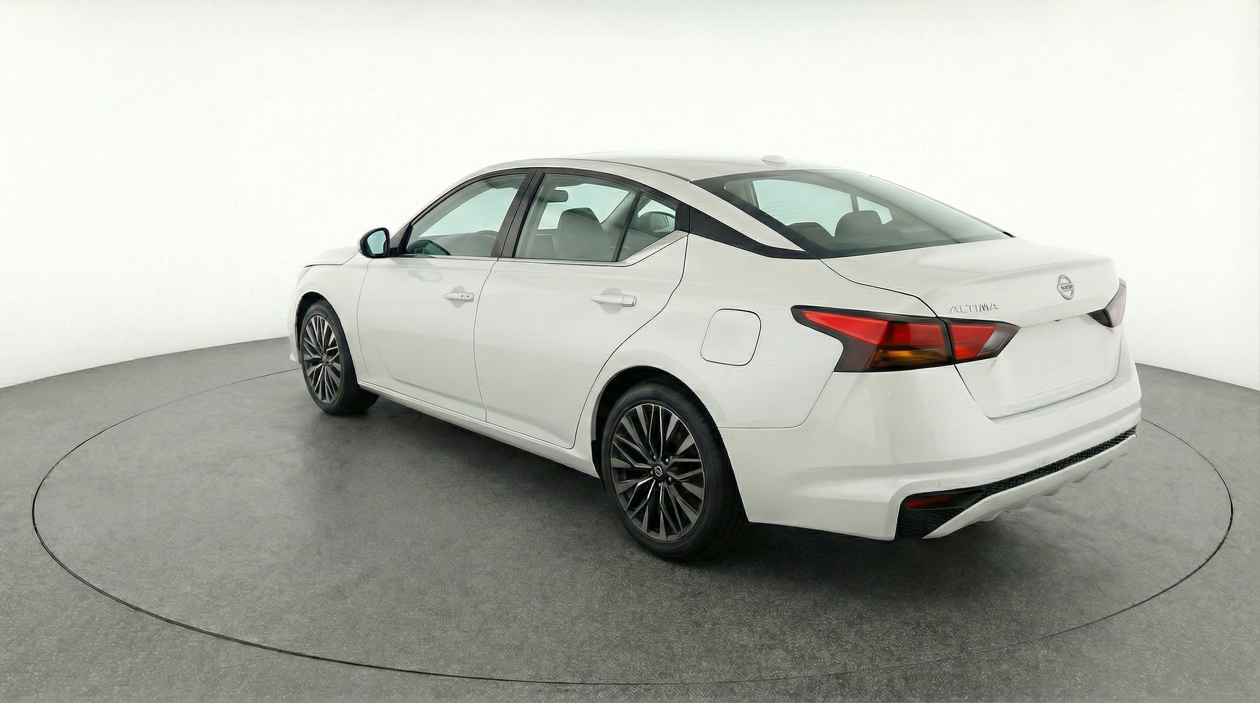 Thumbnail: 2025 Nissan Altima - 6