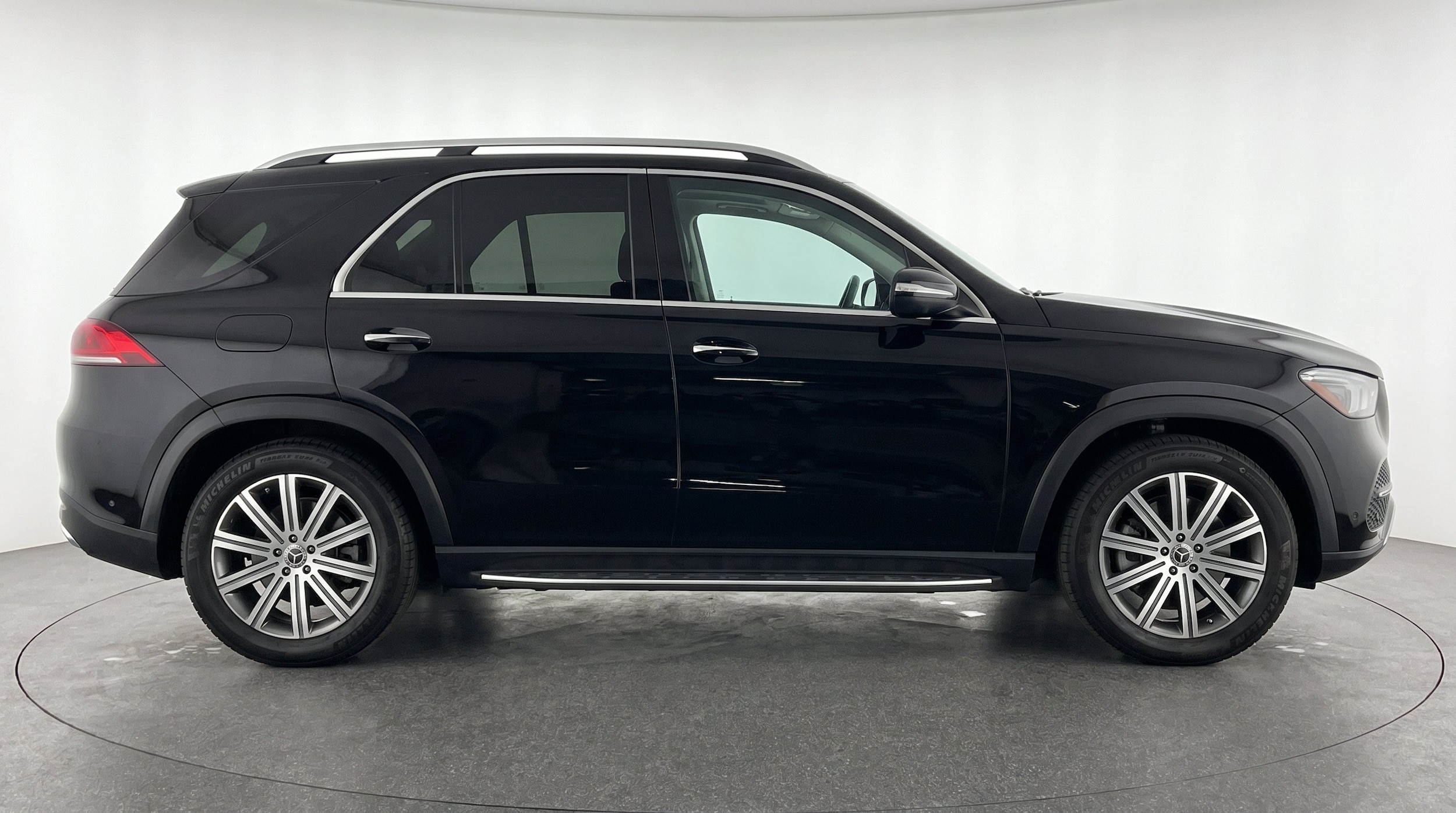 Thumbnail: 2026 Mercedes-Benz GLE - 11