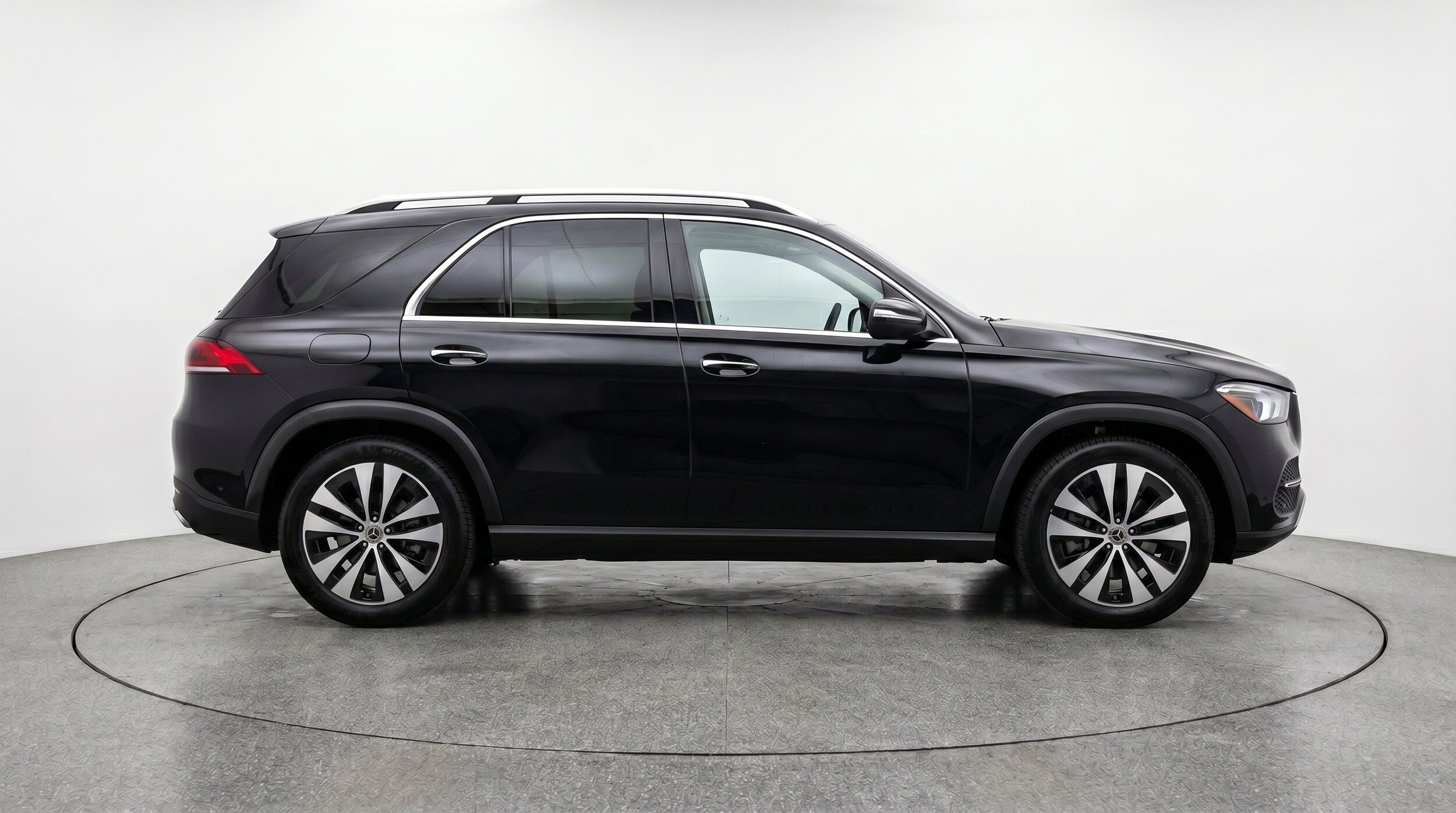 Thumbnail: 2026 Mercedes-Benz GLE - 11