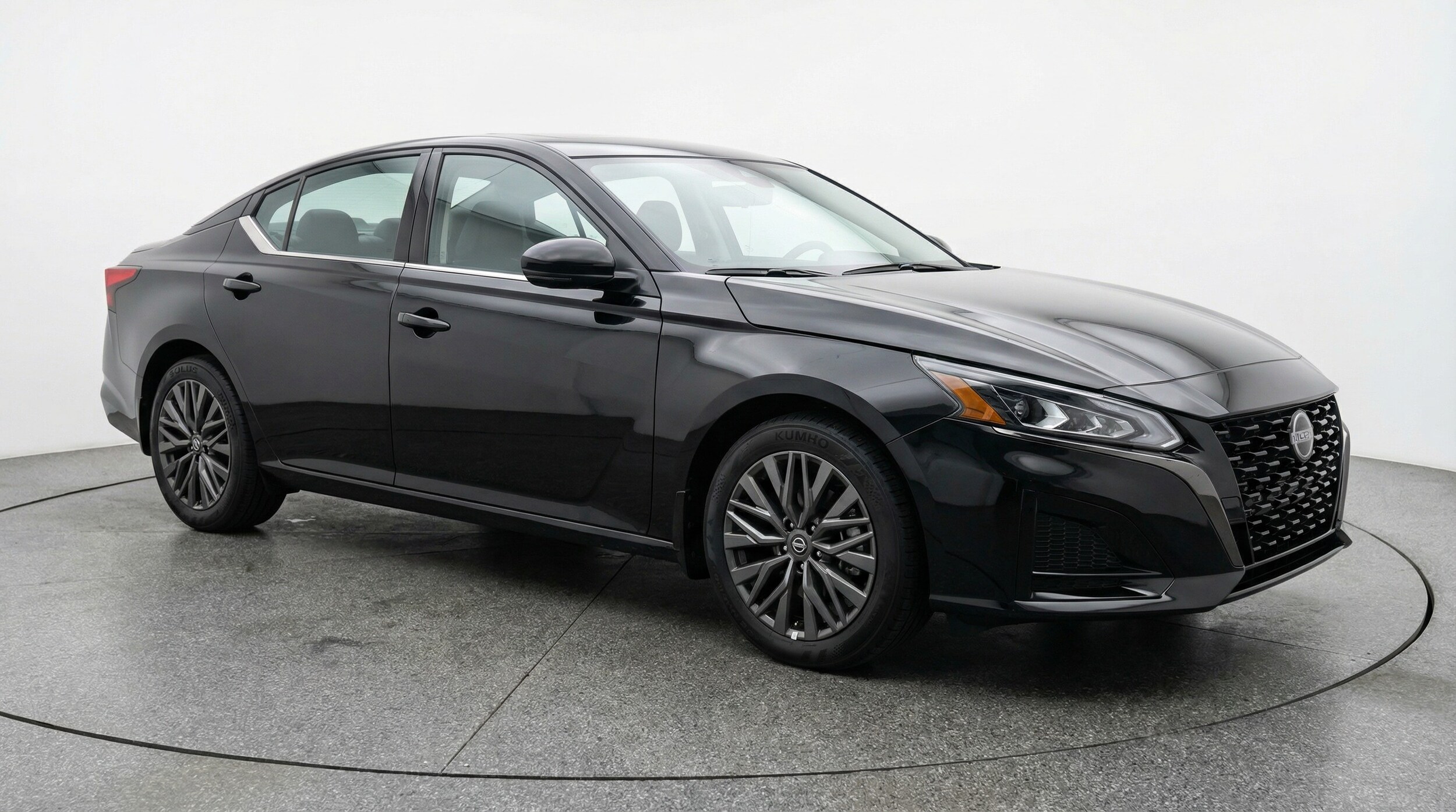 Thumbnail: 2025 Nissan Altima - 1