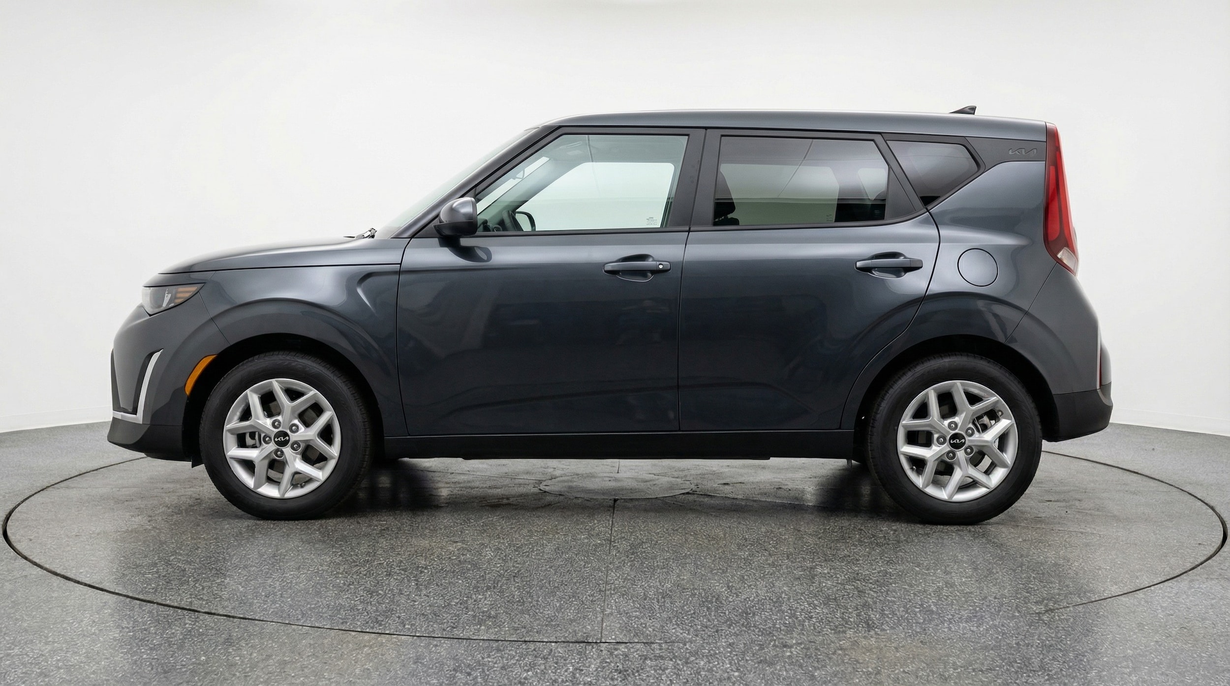 Thumbnail: 2025 Kia Soul - 4