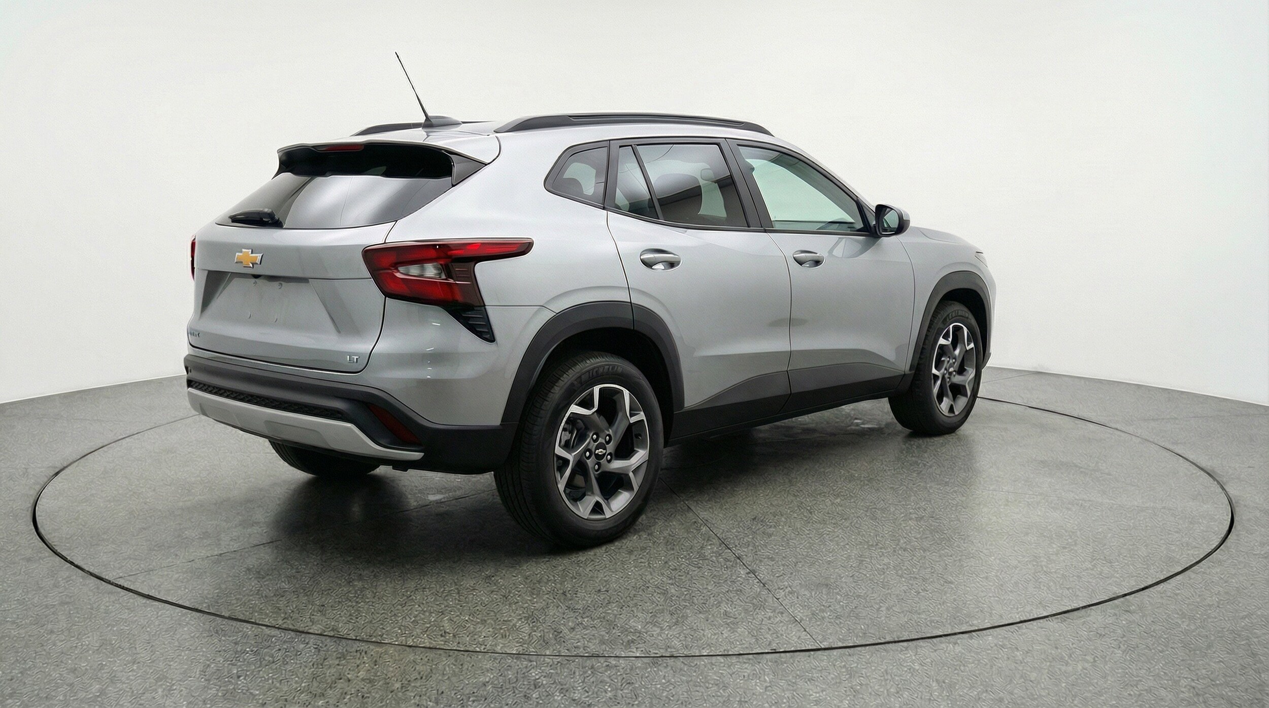Thumbnail: 2025 Chevrolet Trax - 9