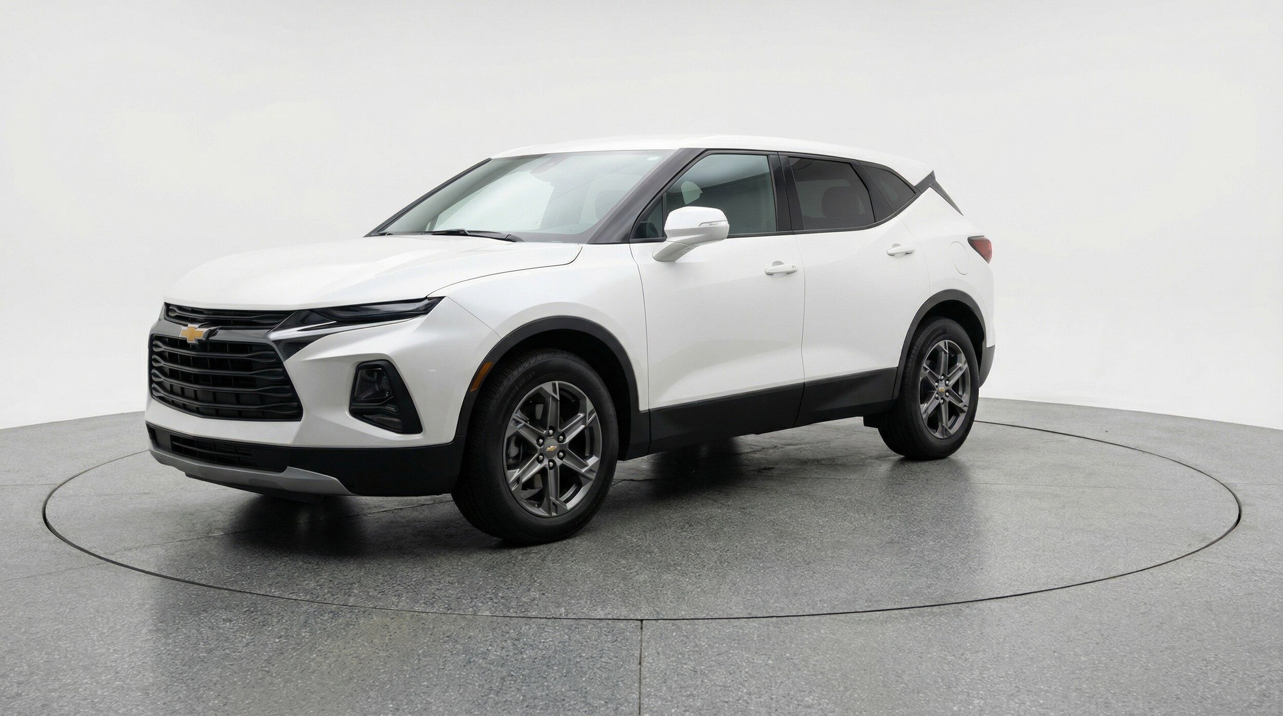 Thumbnail: 2025 Chevrolet Blazer - 3