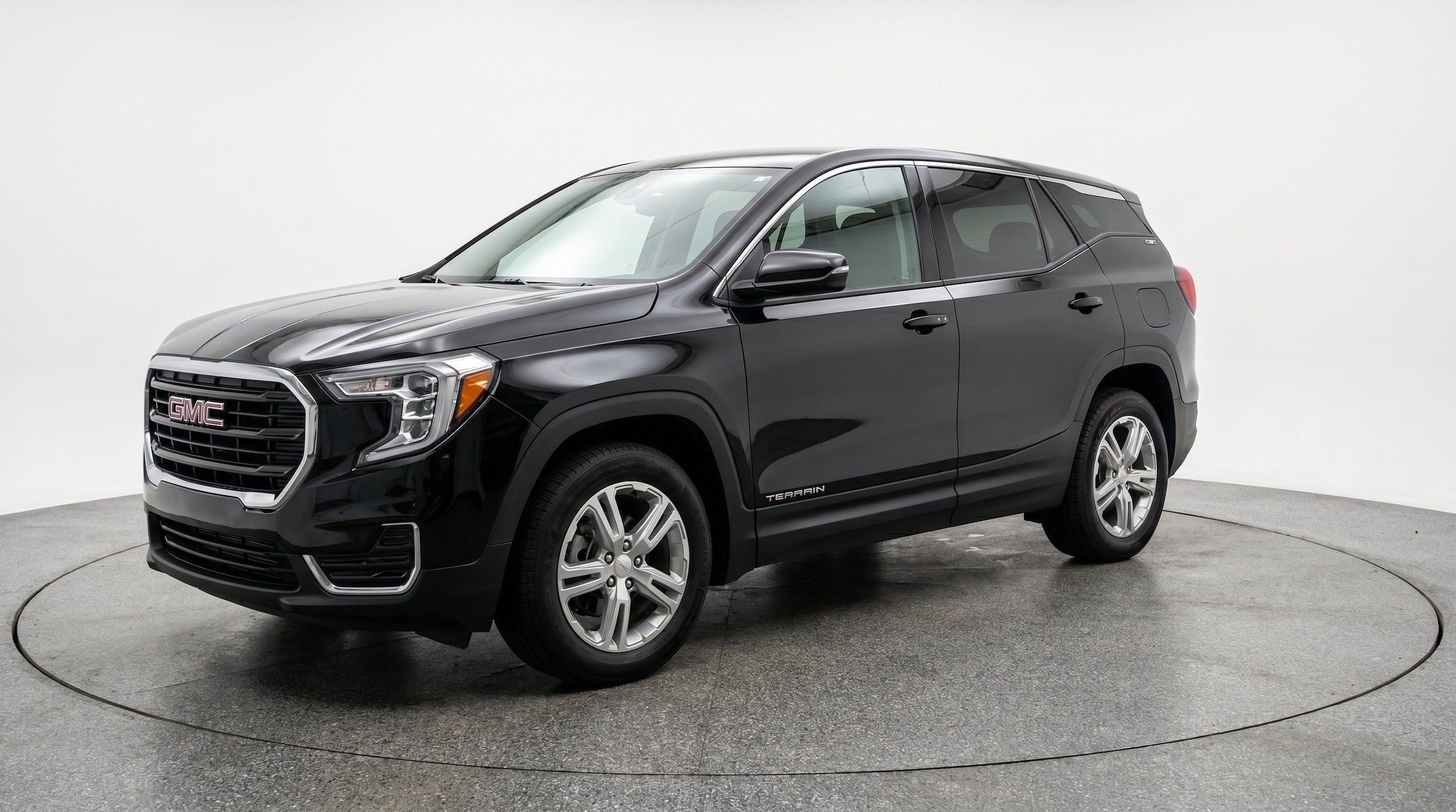 Thumbnail: 2024 GMC Terrain - 3
