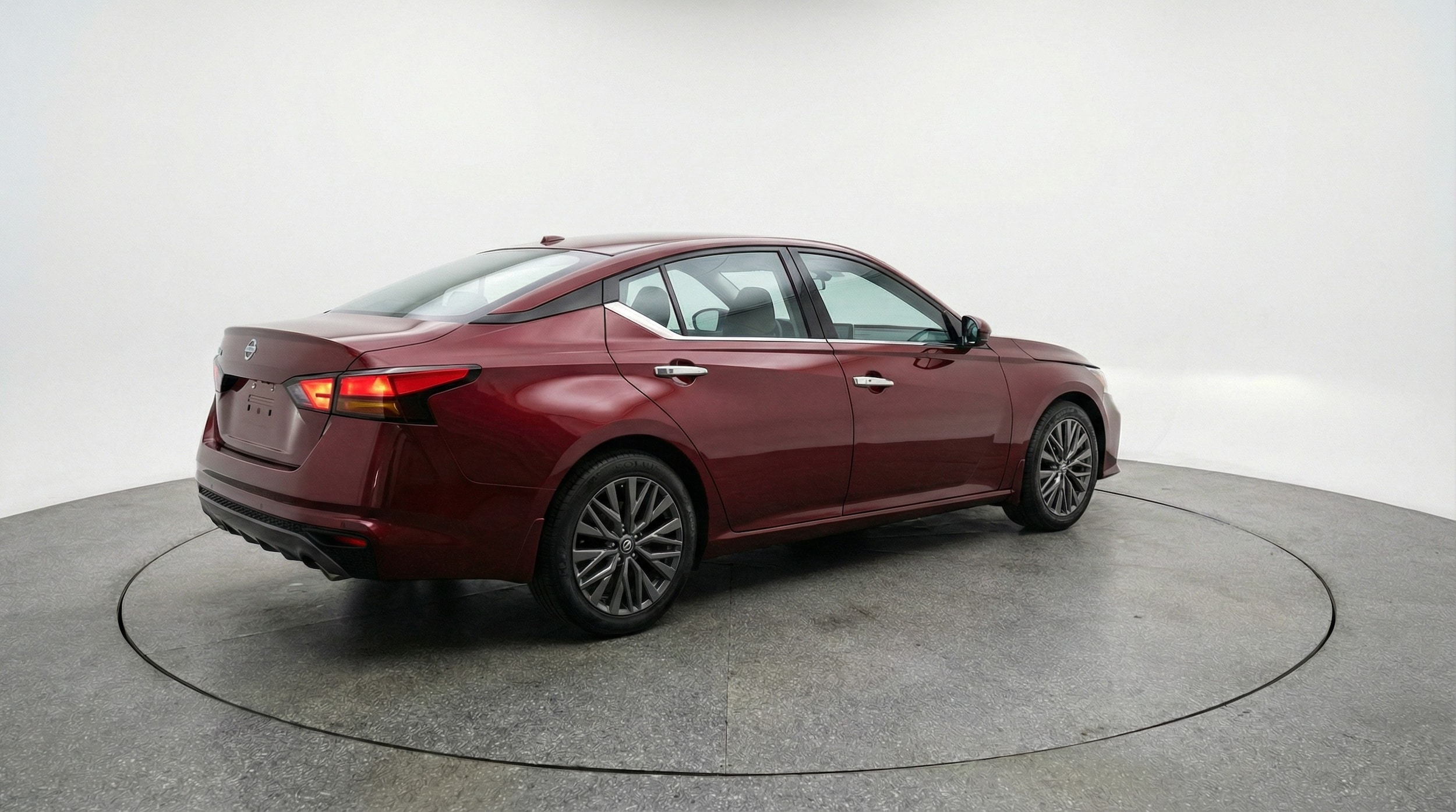 Thumbnail: 2025 Nissan Altima - 7