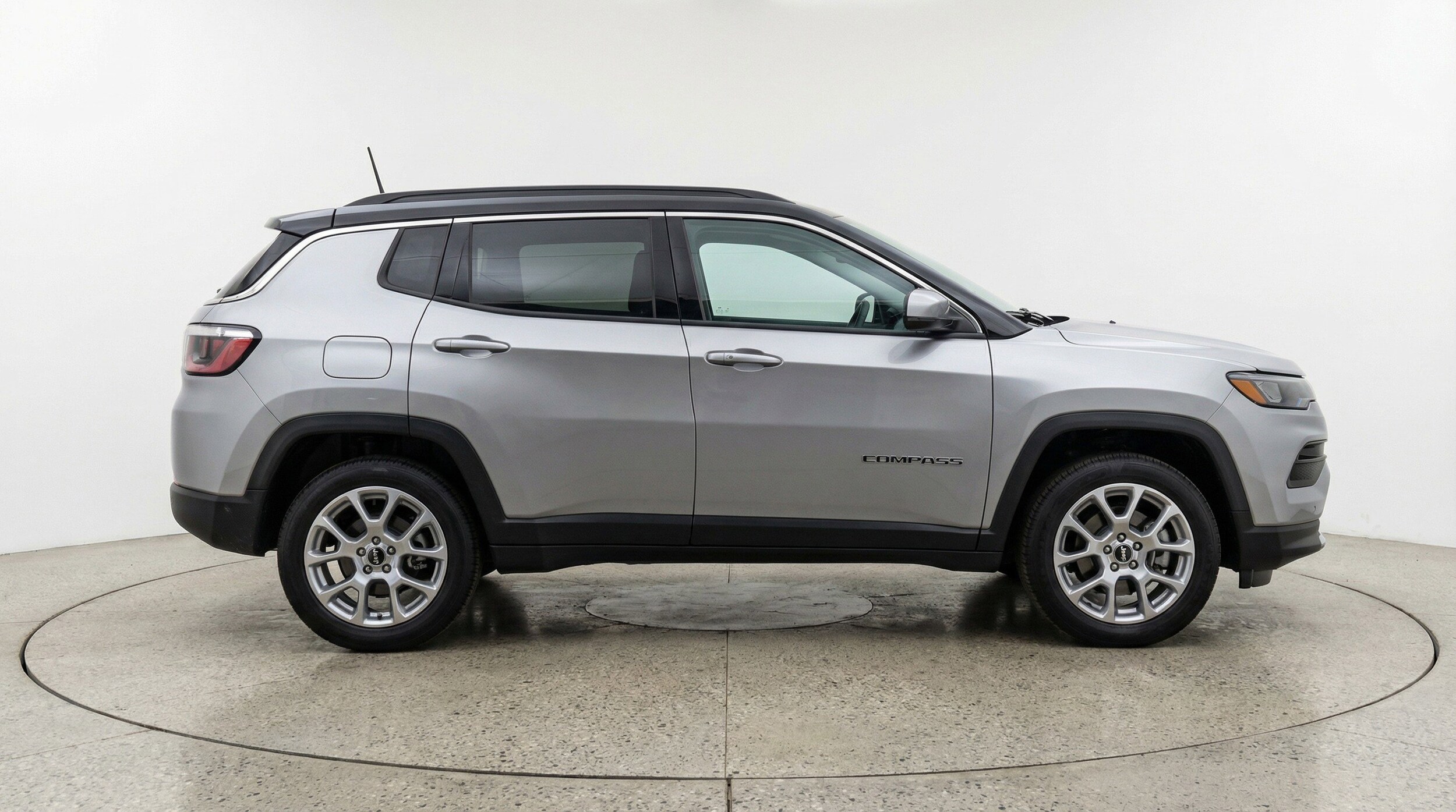 Thumbnail: 2025 Jeep Compass - 11