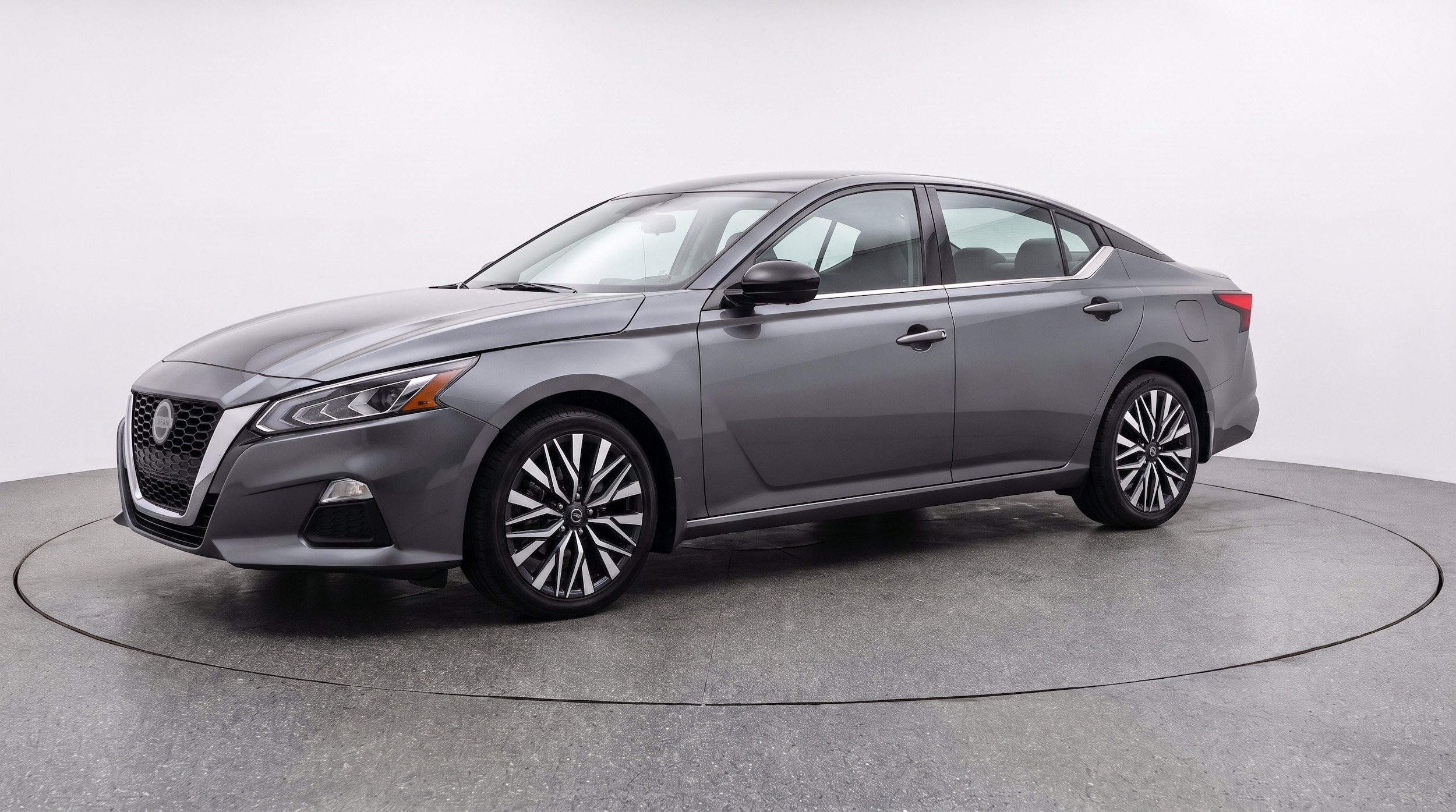 Thumbnail: 2025 Nissan Altima - 3