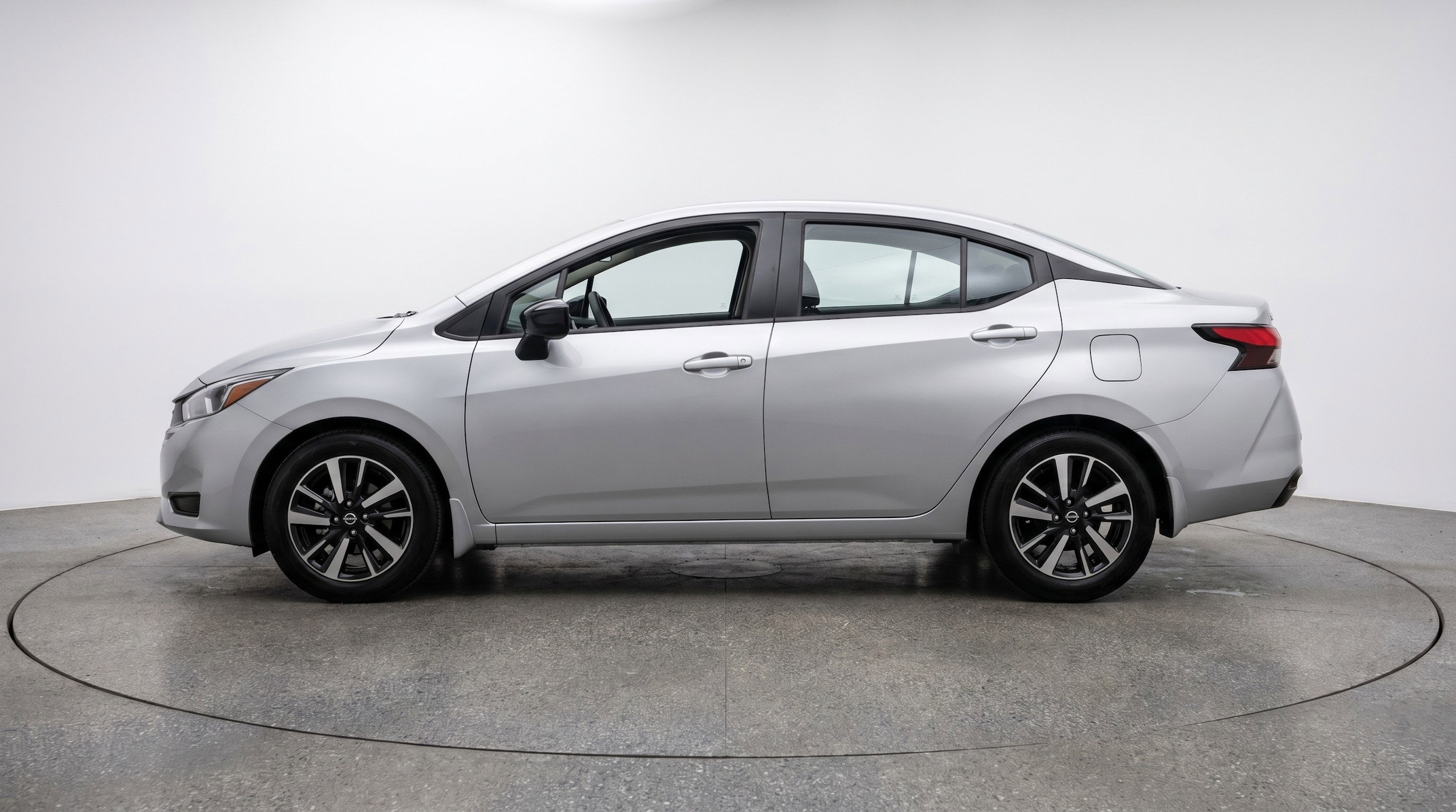 Thumbnail: 2025 Nissan Versa - 5