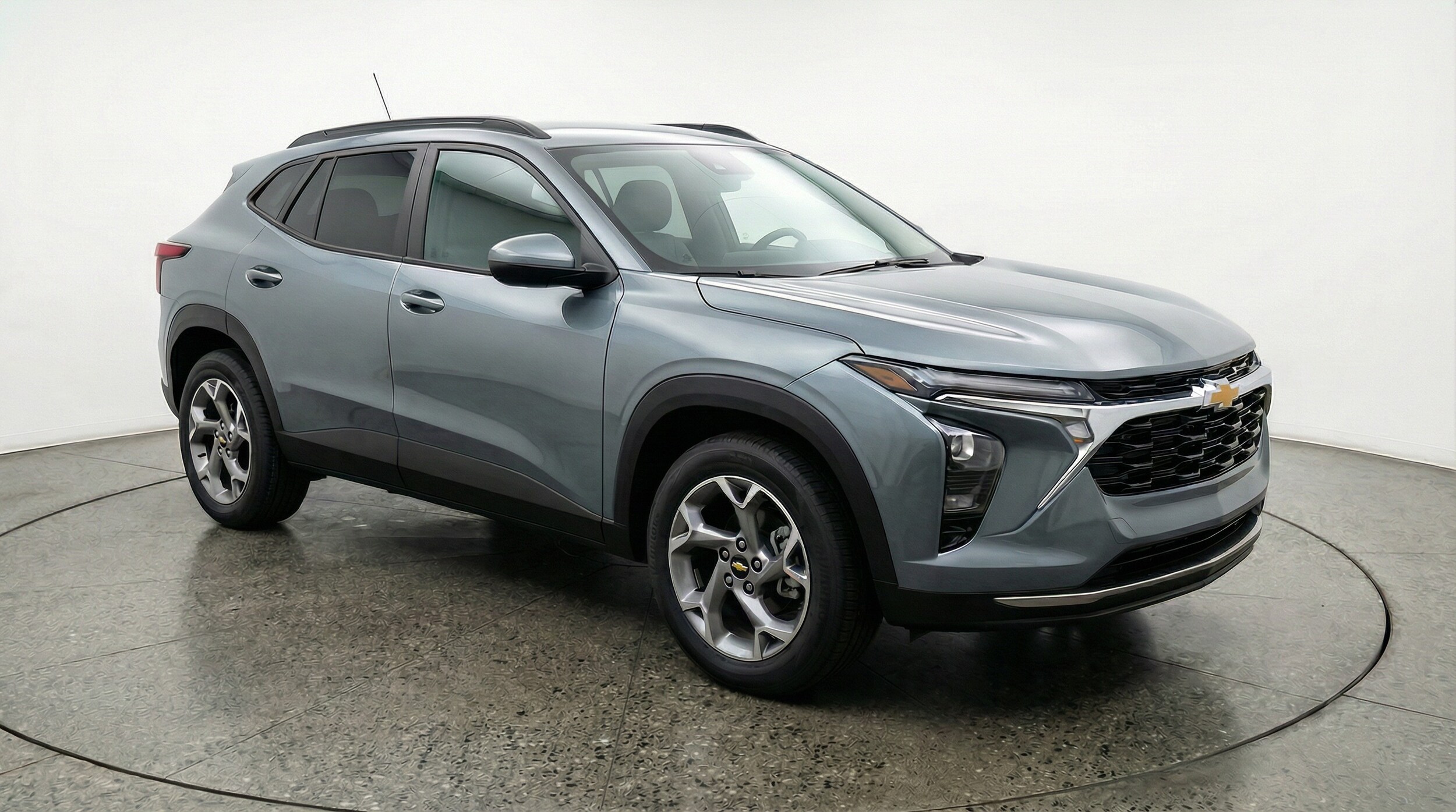 Thumbnail: 2025 Chevrolet Trax - 1